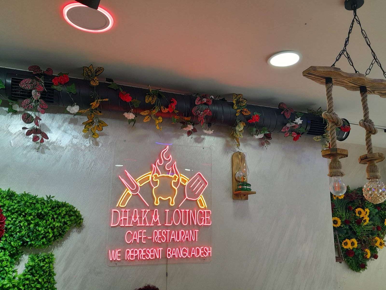 Dhaka Lounge Cafe, Restaurant & Cultural Center