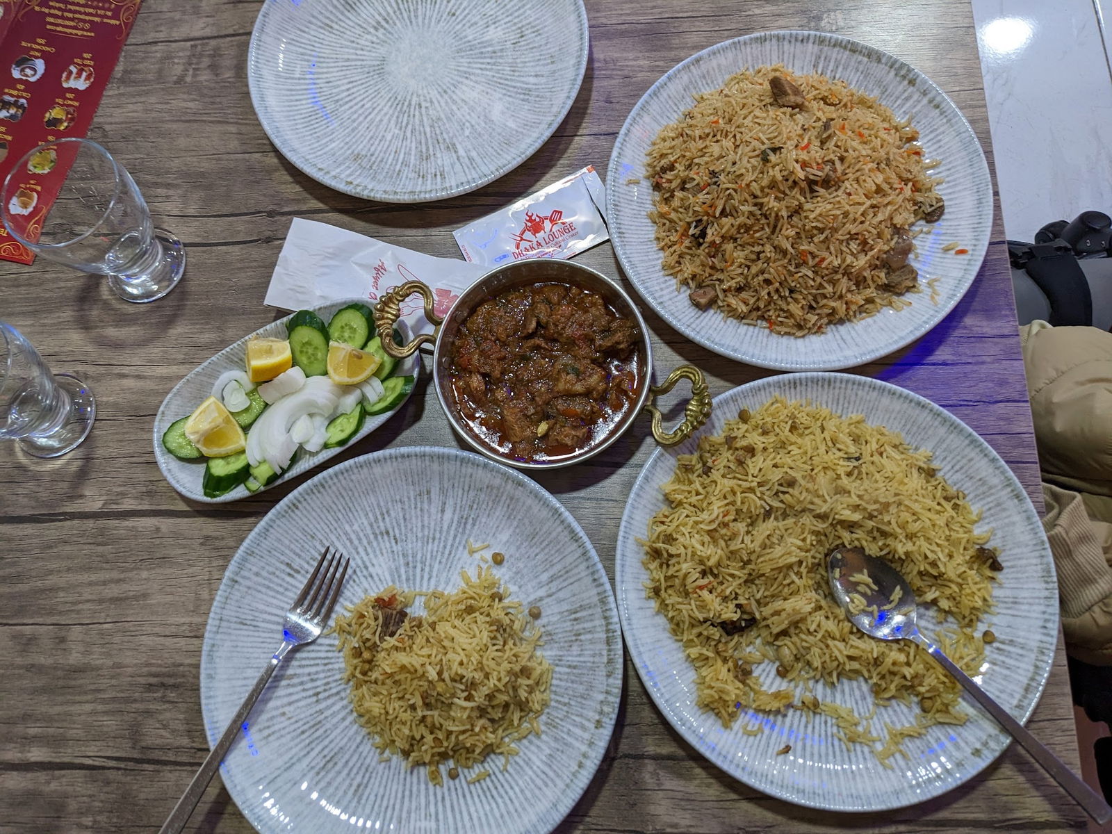 Dhaka Lounge Cafe, Restaurant & Cultural Center