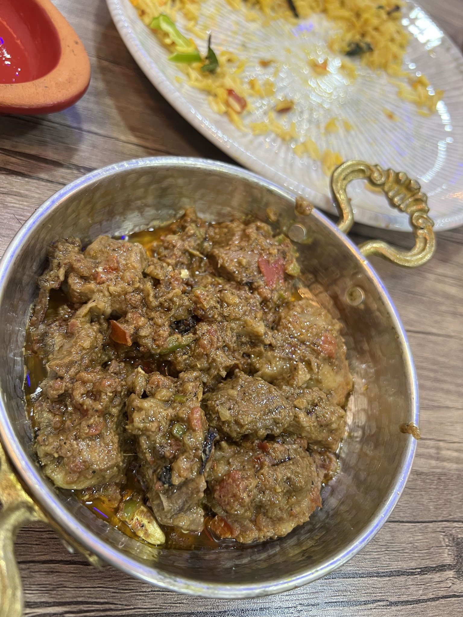 Dhaka Lounge Cafe, Restaurant & Cultural Center