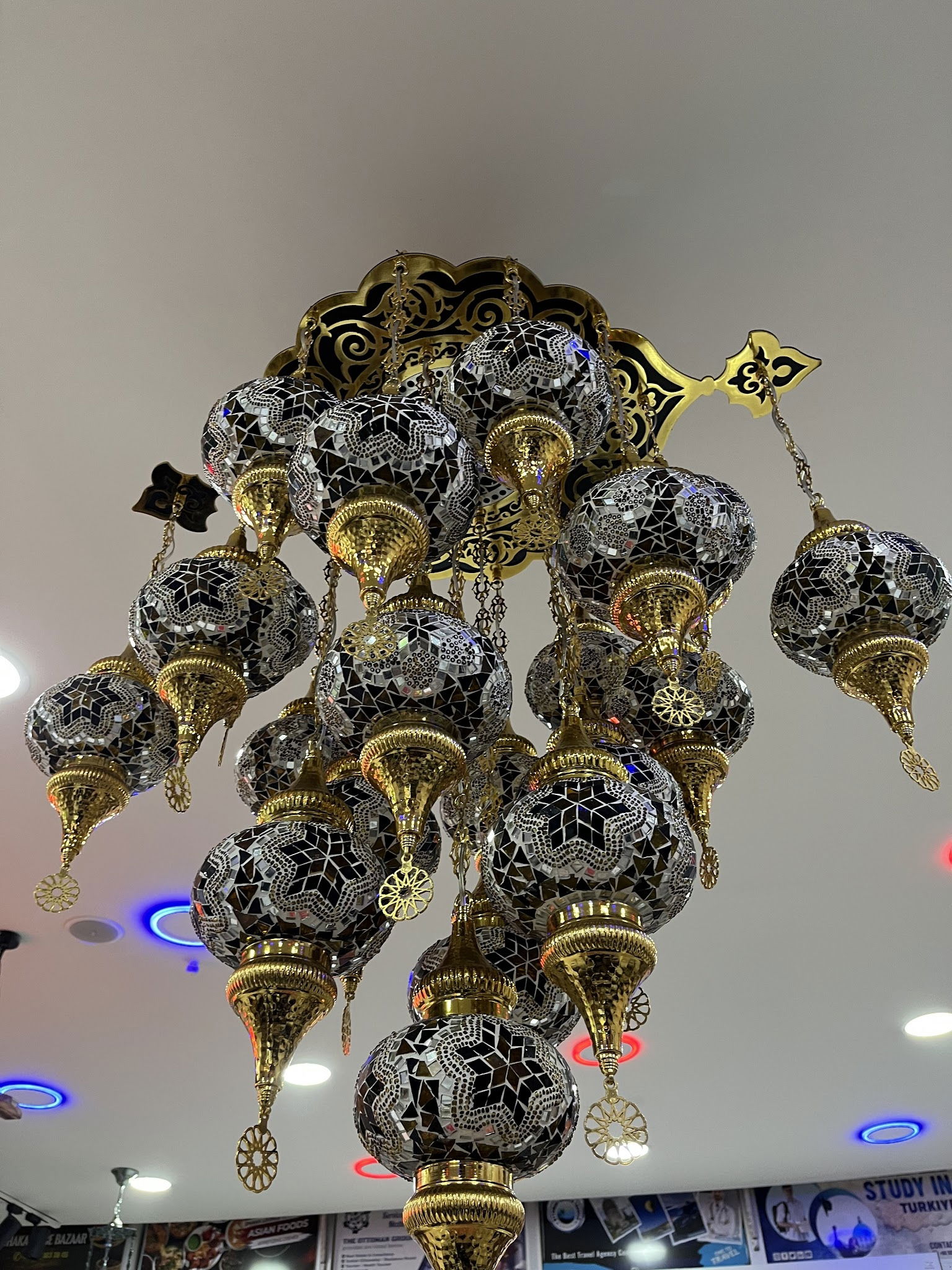 Dhaka Lounge Cafe, Restaurant & Cultural Center