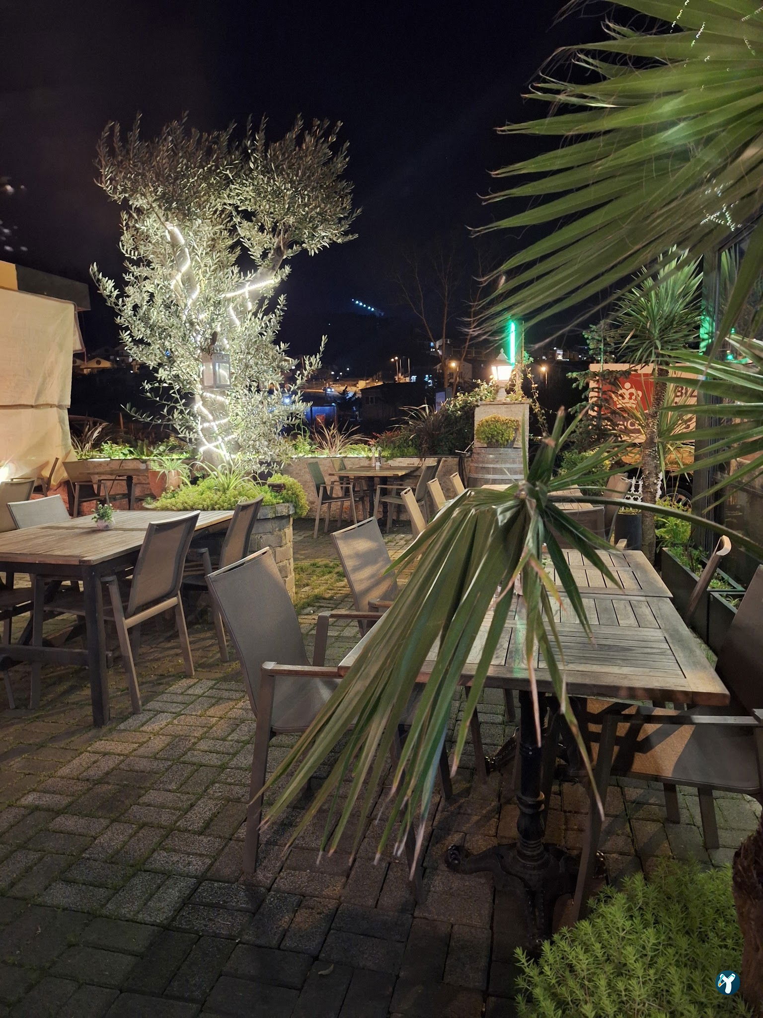 Fincan Cafe