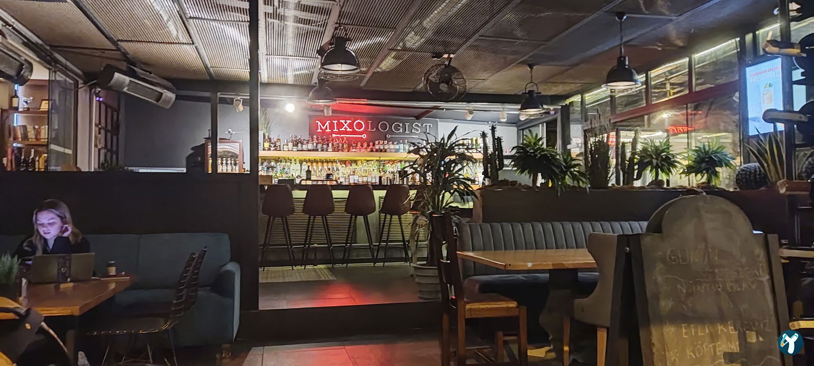 Fincan Cafe