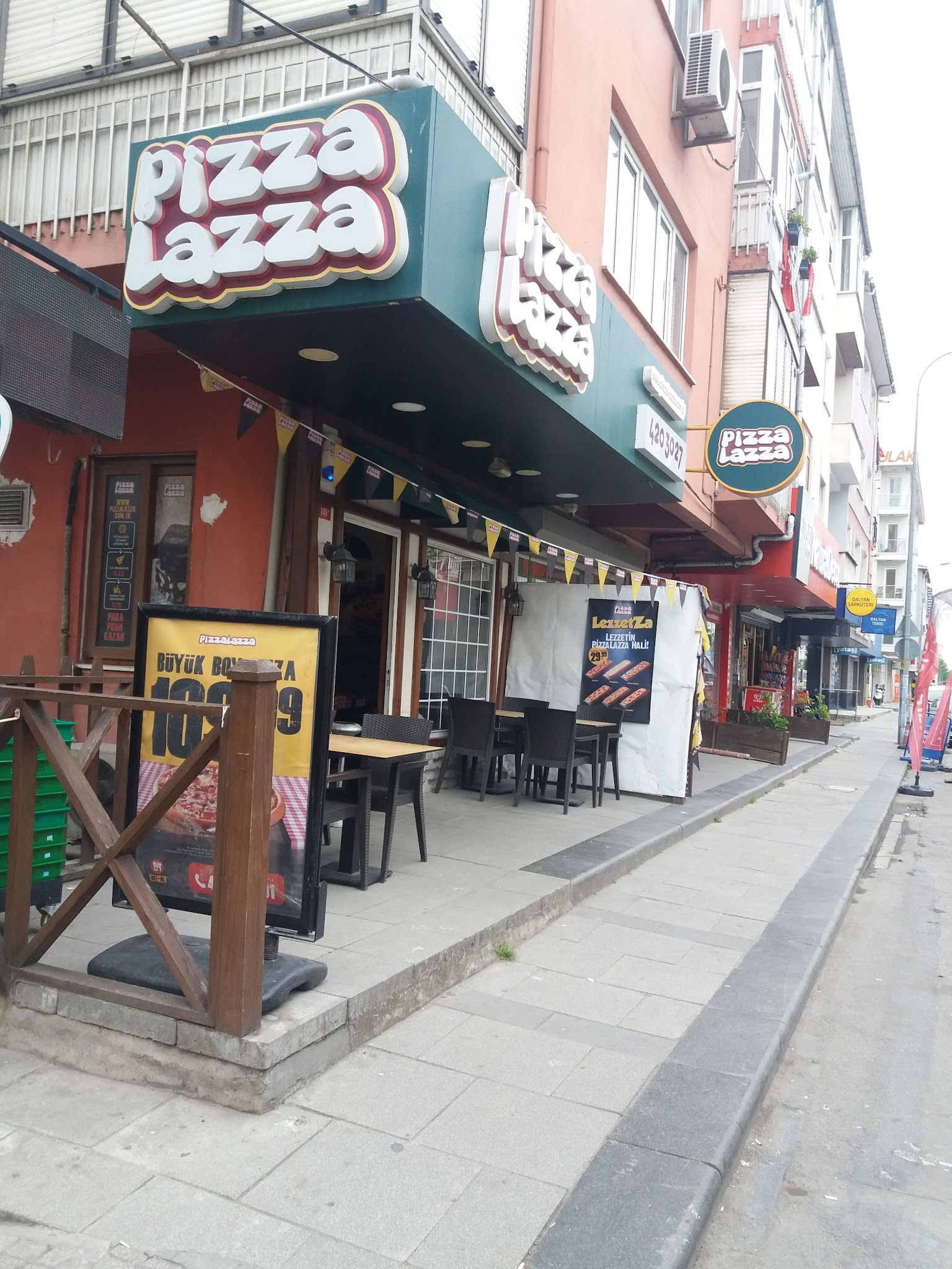 Pizzalazza Kartal