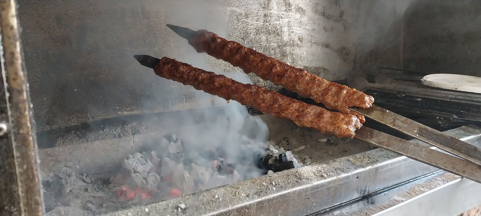 Çarşı Mevlana Pide Kebap İskender Salonu Sulu Yemek