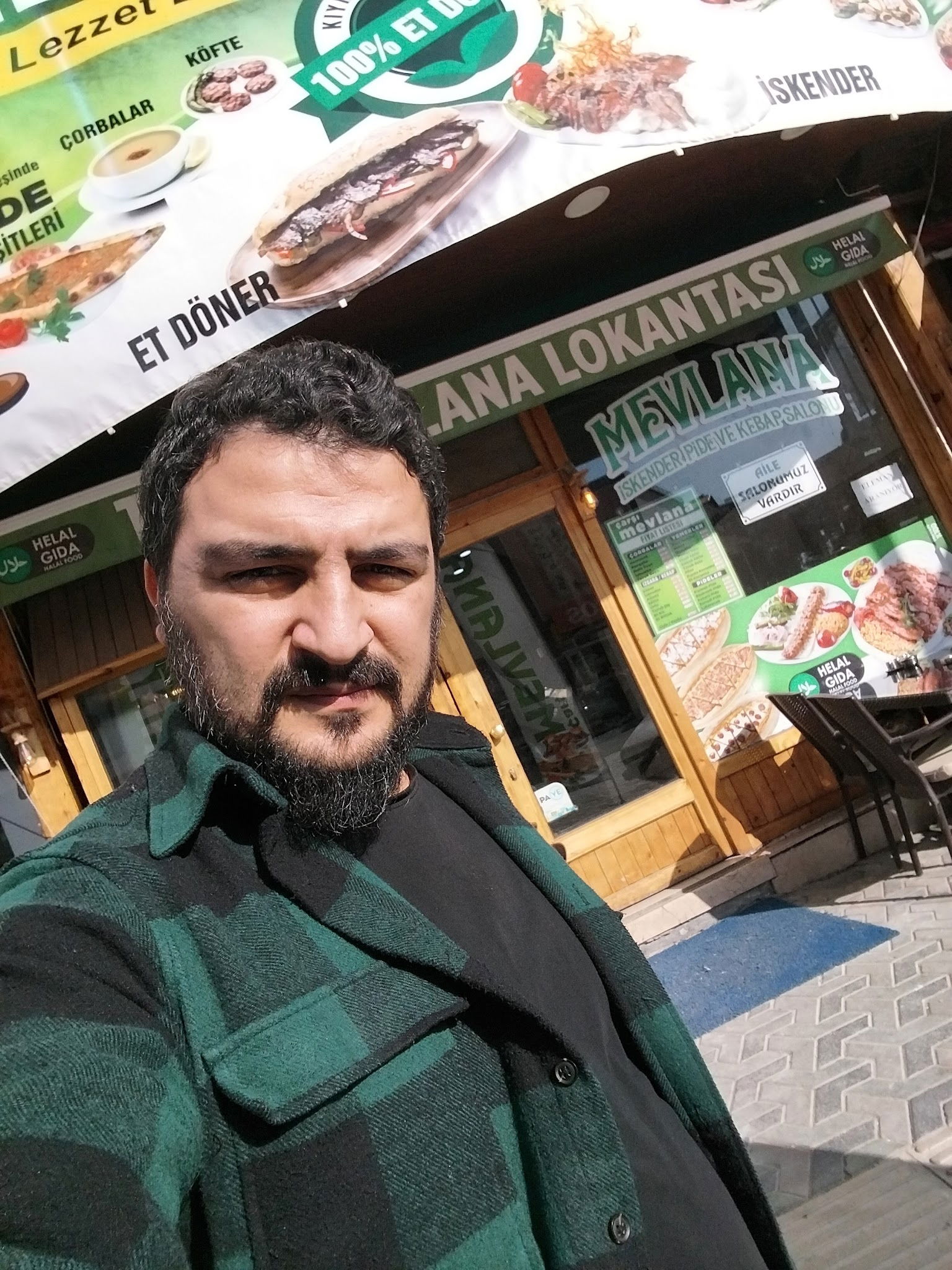 Çarşı Mevlana Pide Kebap İskender Salonu Sulu Yemek