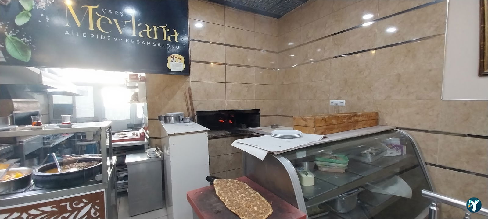 Çarşı Mevlana Pide Kebap İskender Salonu Sulu Yemek