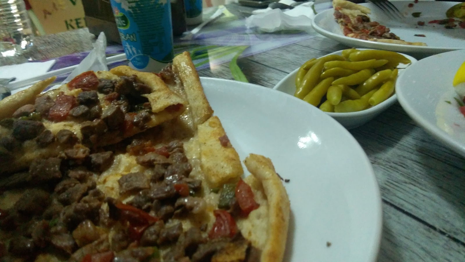 Çarşı Mevlana Pide Kebap İskender Salonu Sulu Yemek