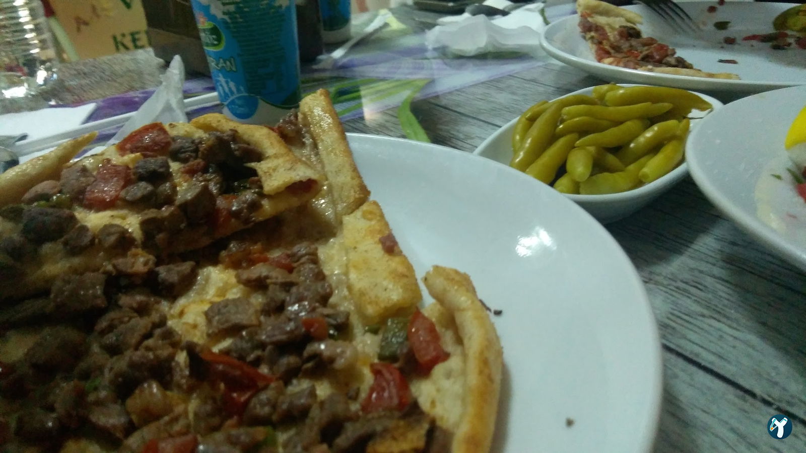 Çarşı Mevlana Pide Kebap İskender Salonu Sulu Yemek