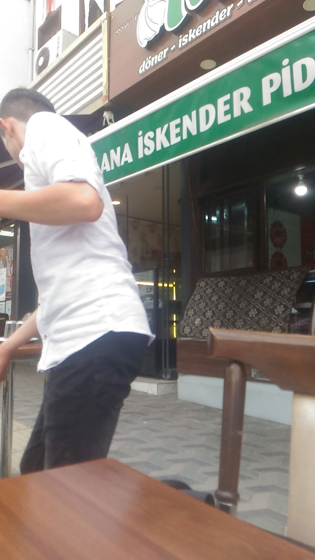 Çarşı Mevlana Pide Kebap İskender Salonu Sulu Yemek