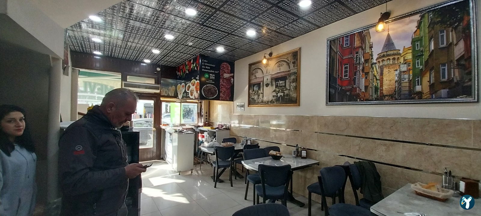 Çarşı Mevlana Pide Kebap İskender Salonu Sulu Yemek