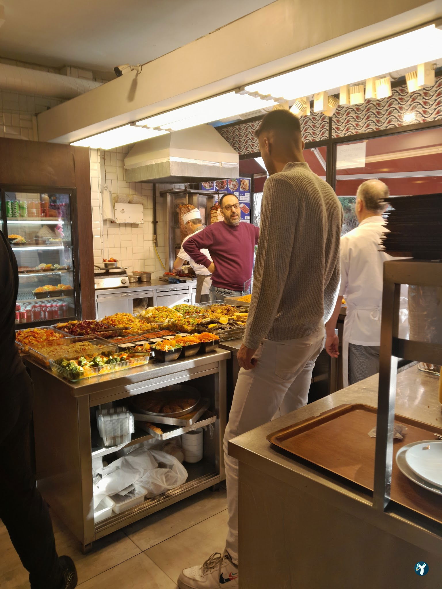 Baran 2 Restaurants