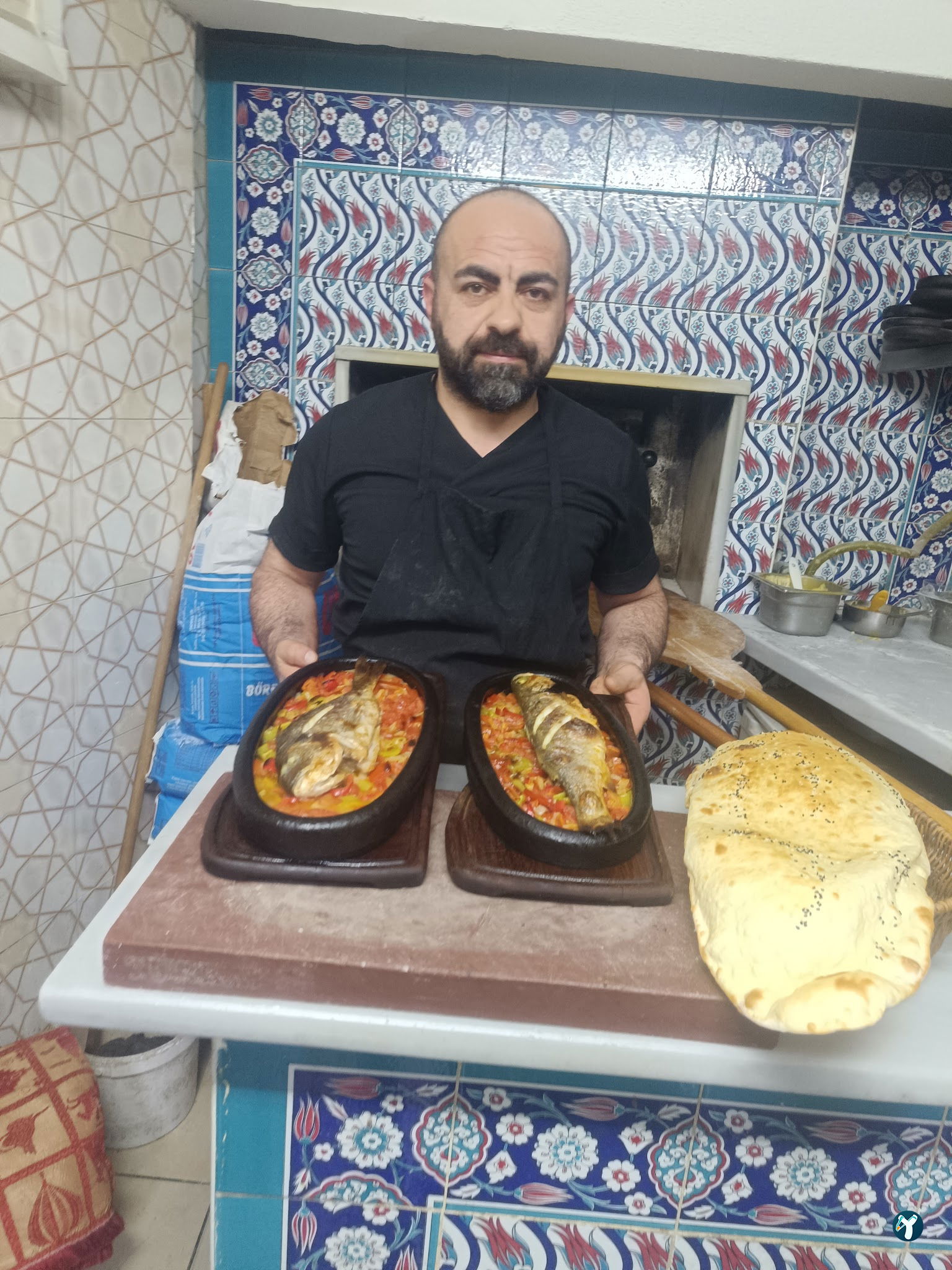 Baran 2 Restaurants