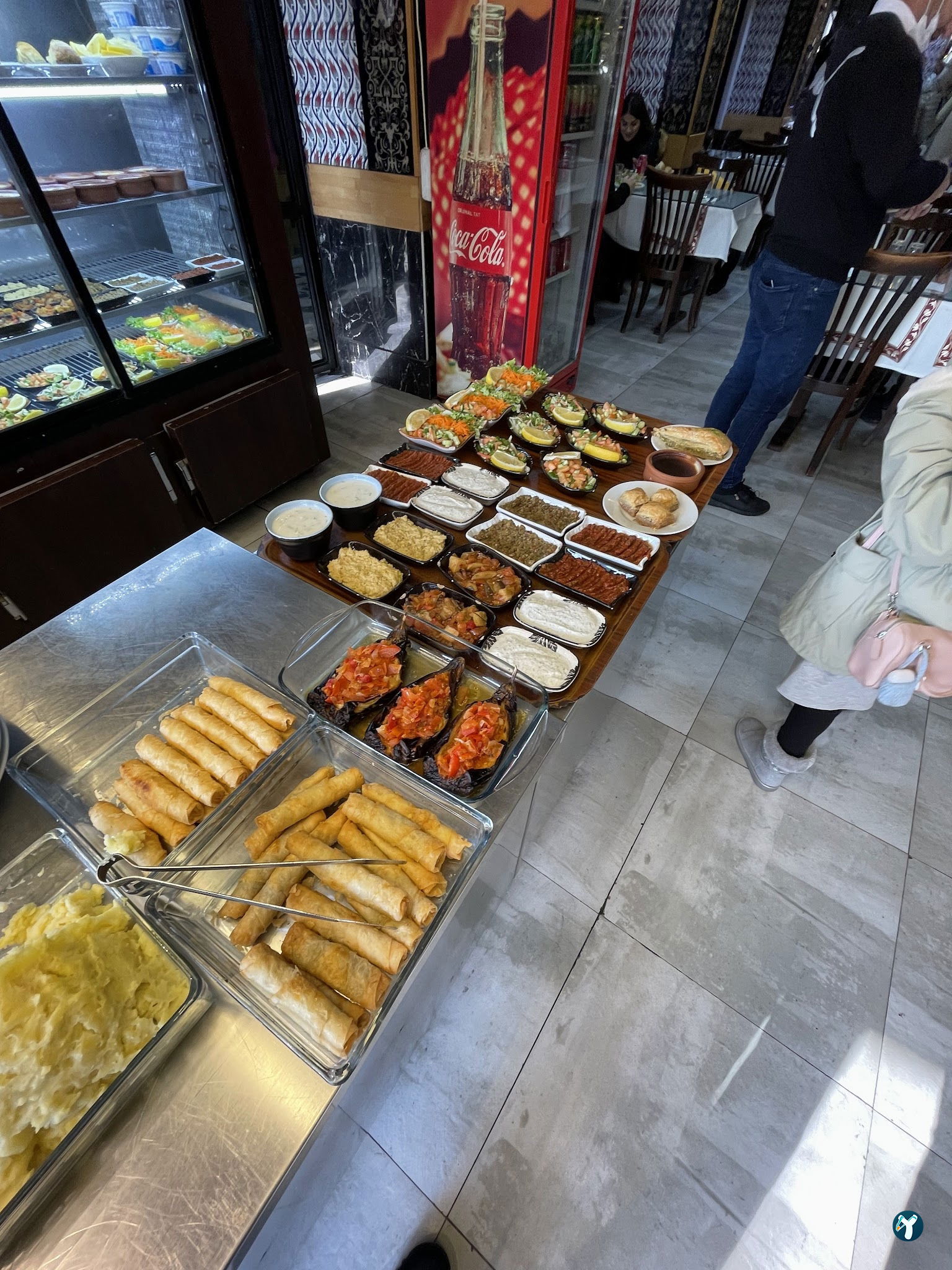 Baran 2 Restaurants