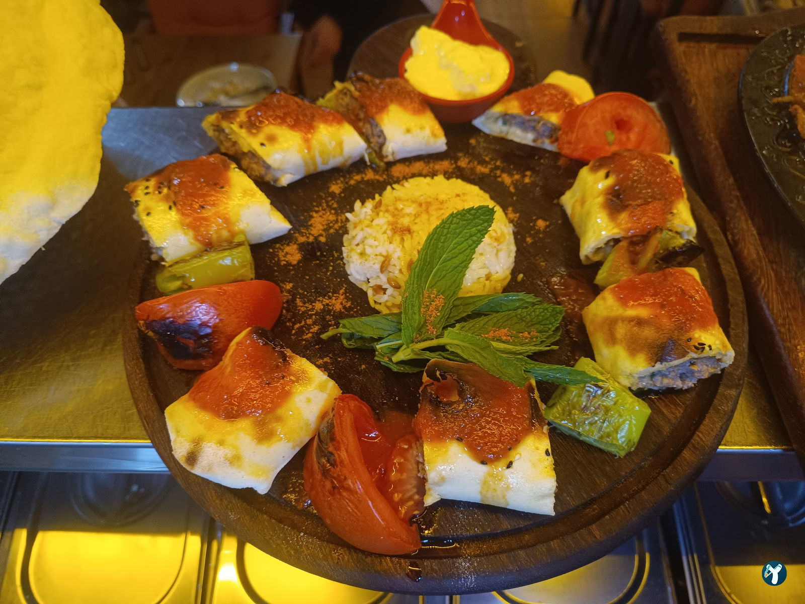 Baran 2 Restaurants