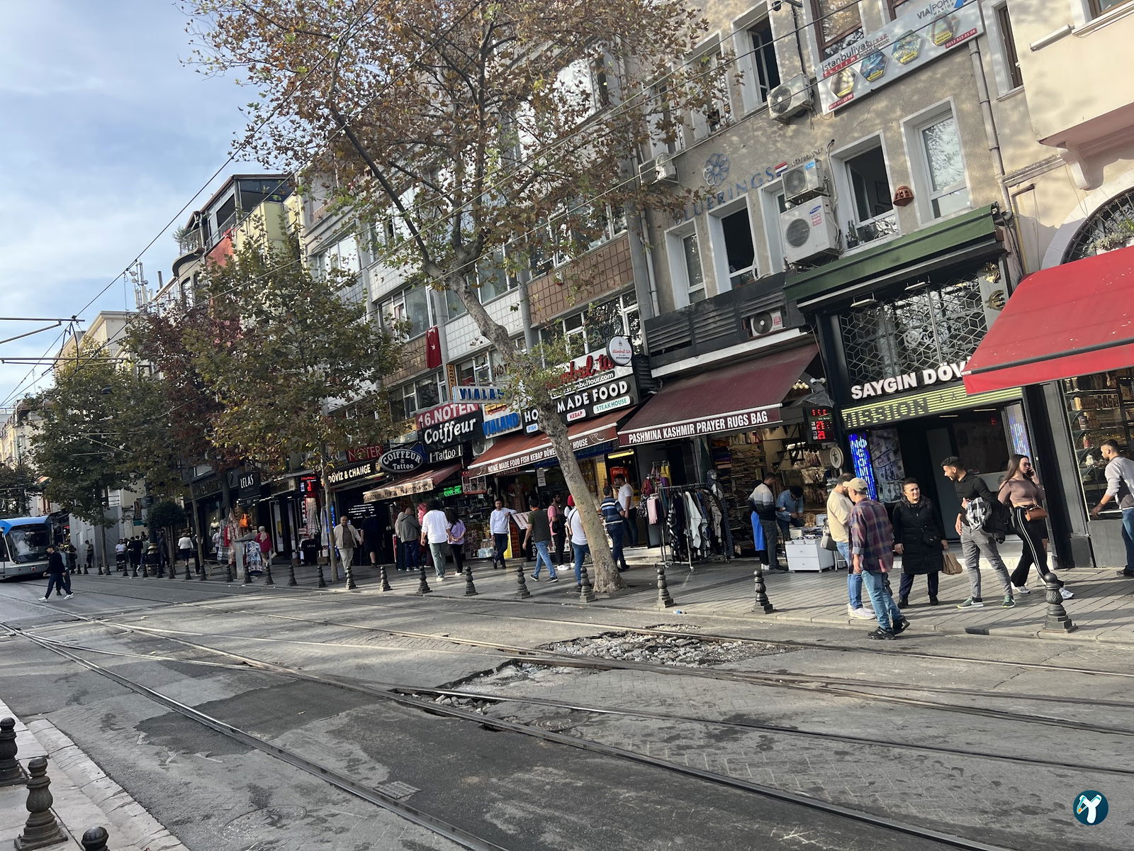 Baran 2 Restaurants