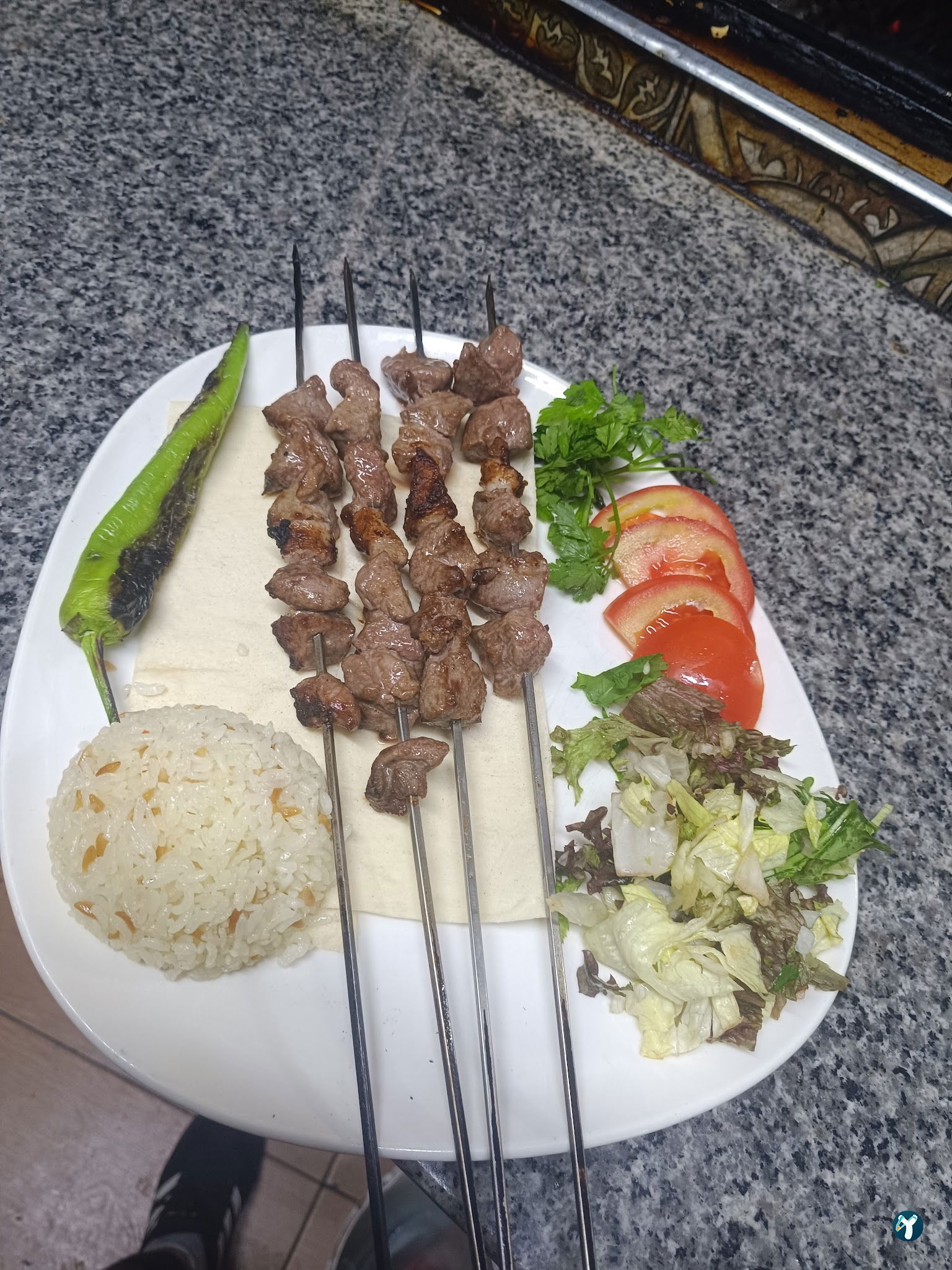 Baran 2 Restaurants