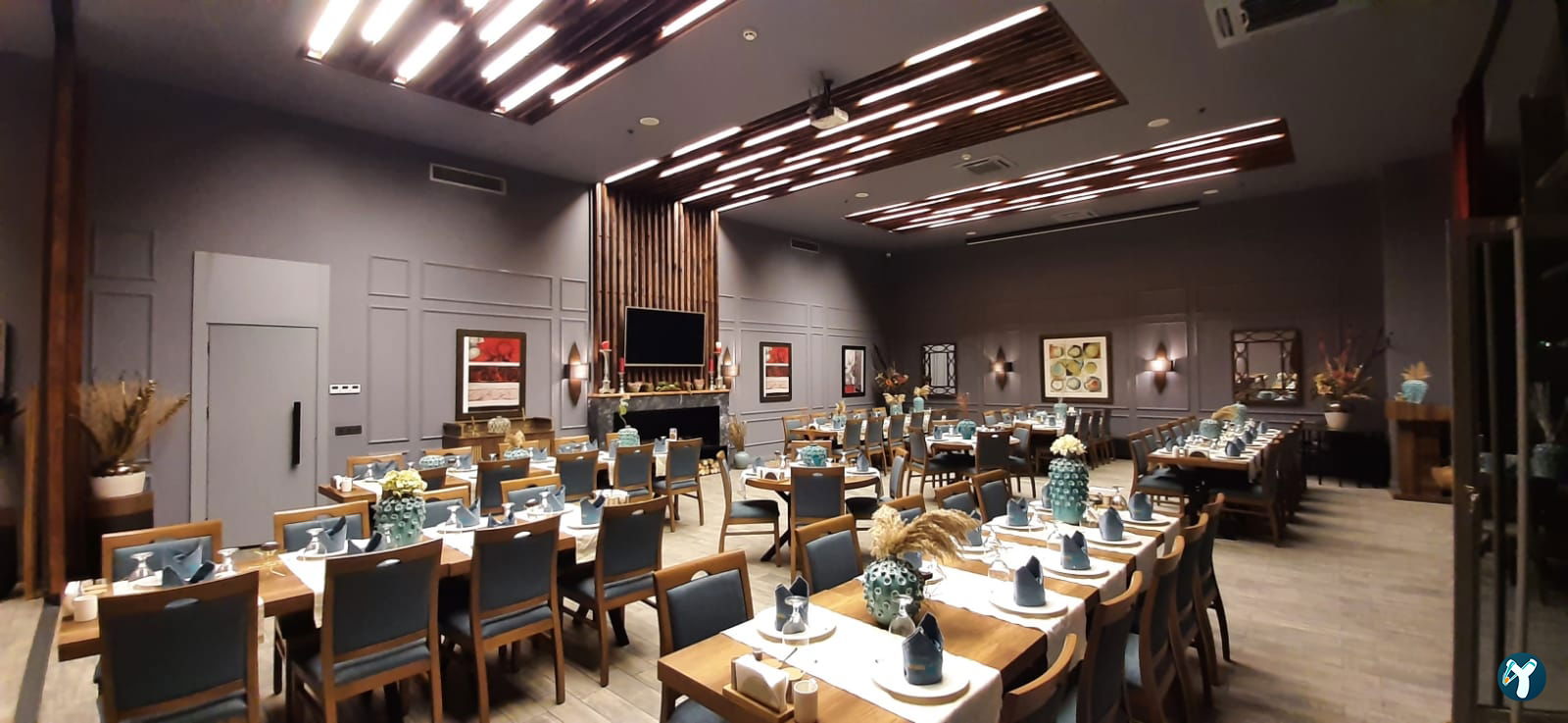 Abbara Restaurant Cafe