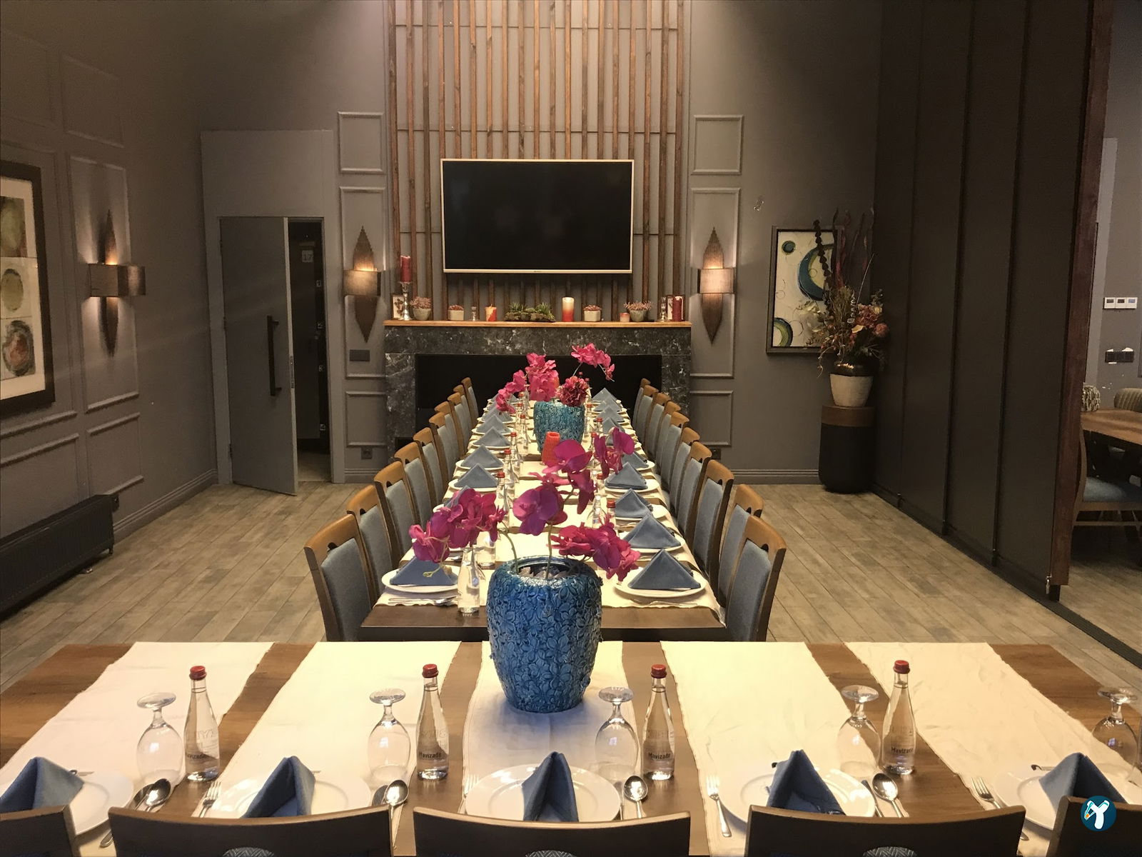 Abbara Restaurant Cafe