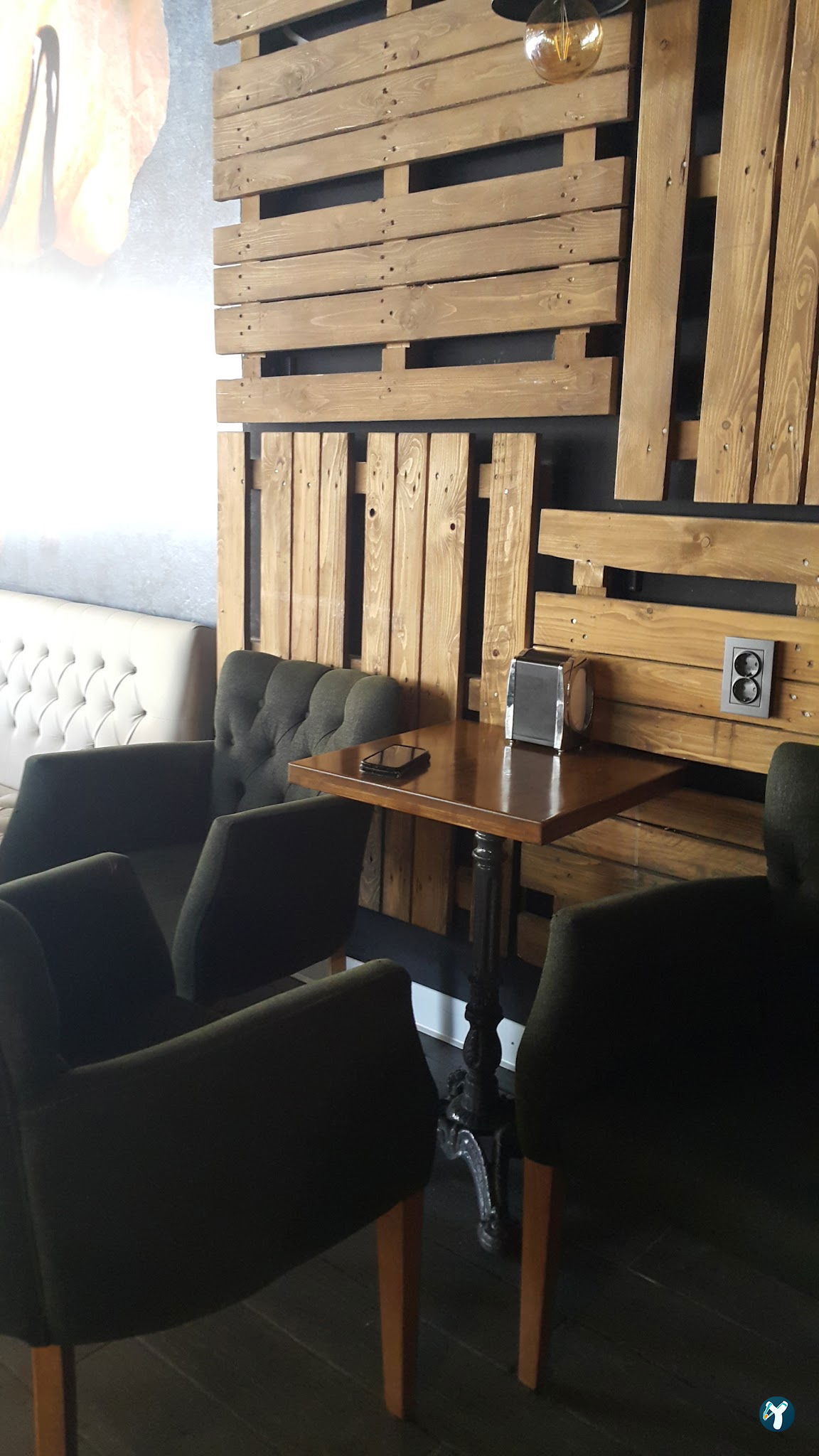 Mix Cafe & Playstation