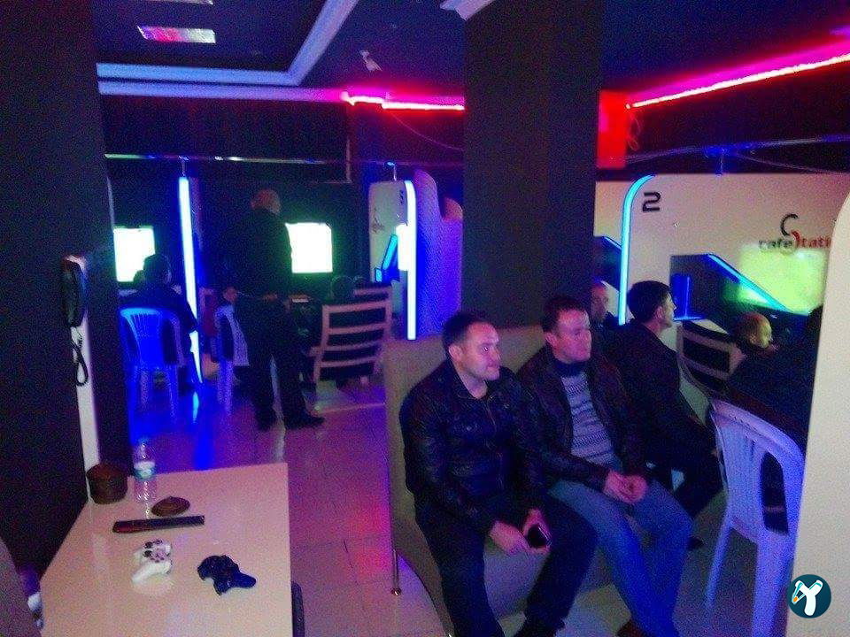 Mix Cafe & Playstation