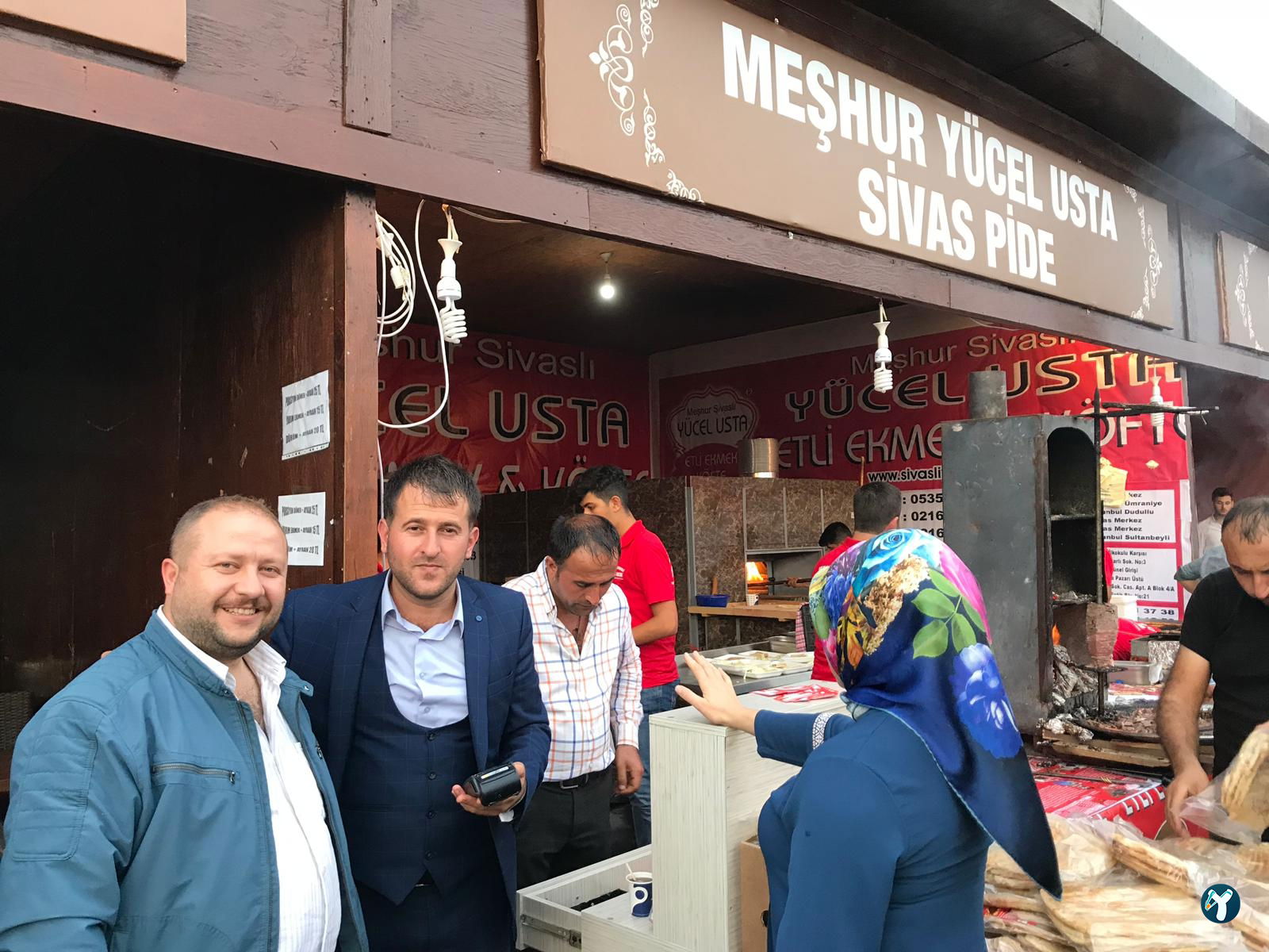 Sivas Lı Yücel Usta Etli Pide Ve Köfte