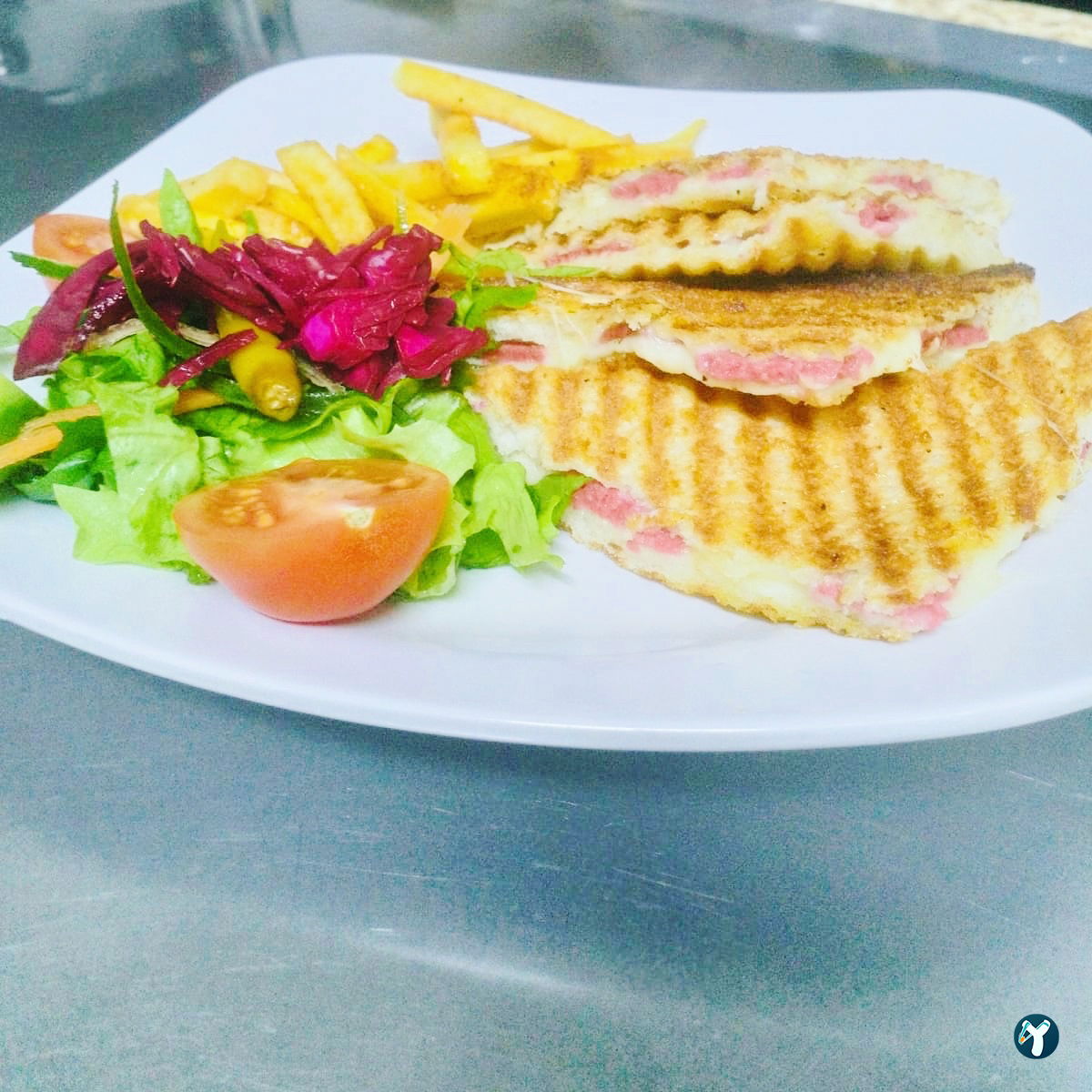 Renkli Bahçe Kafe