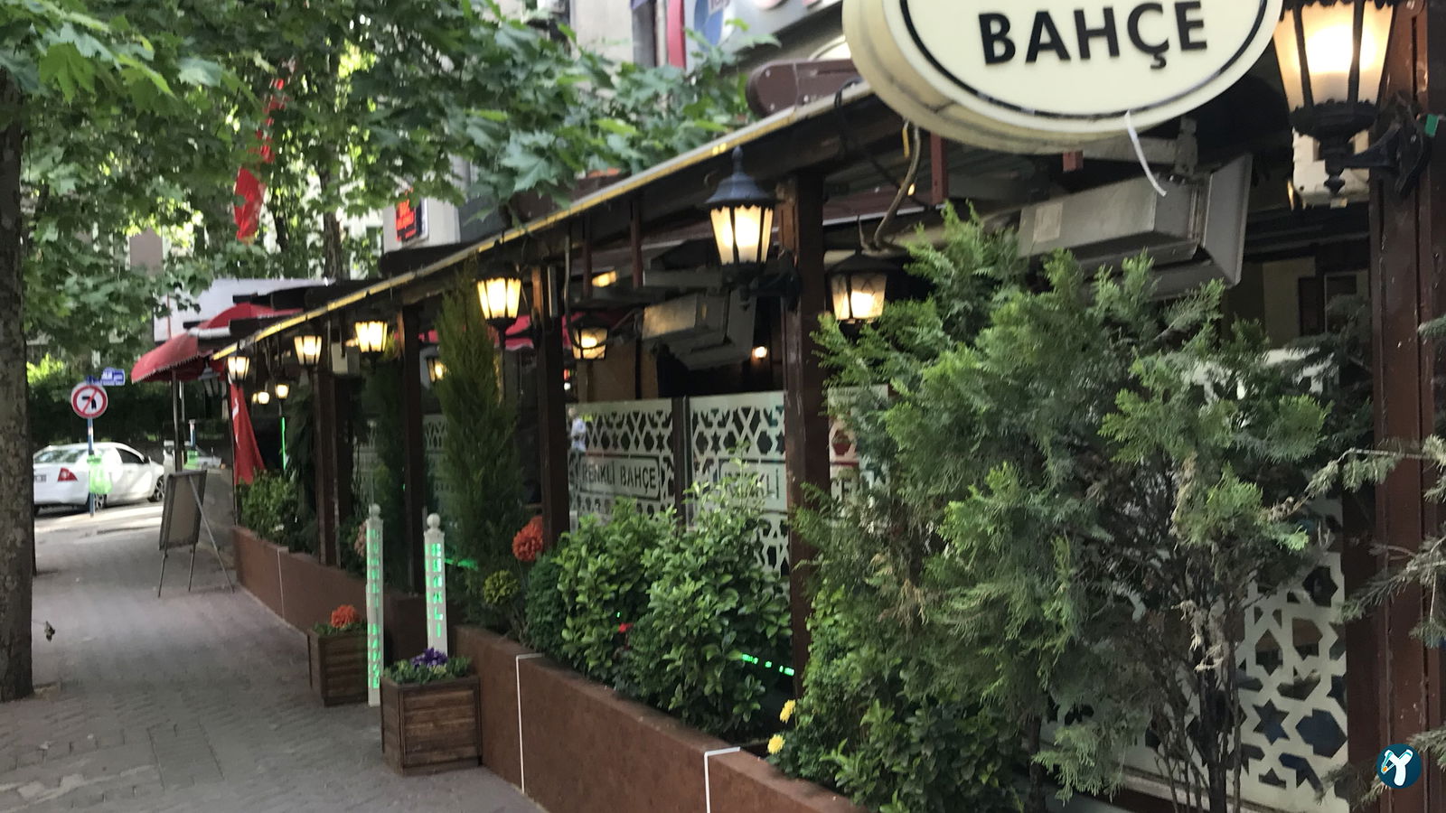 Renkli Bahçe Kafe