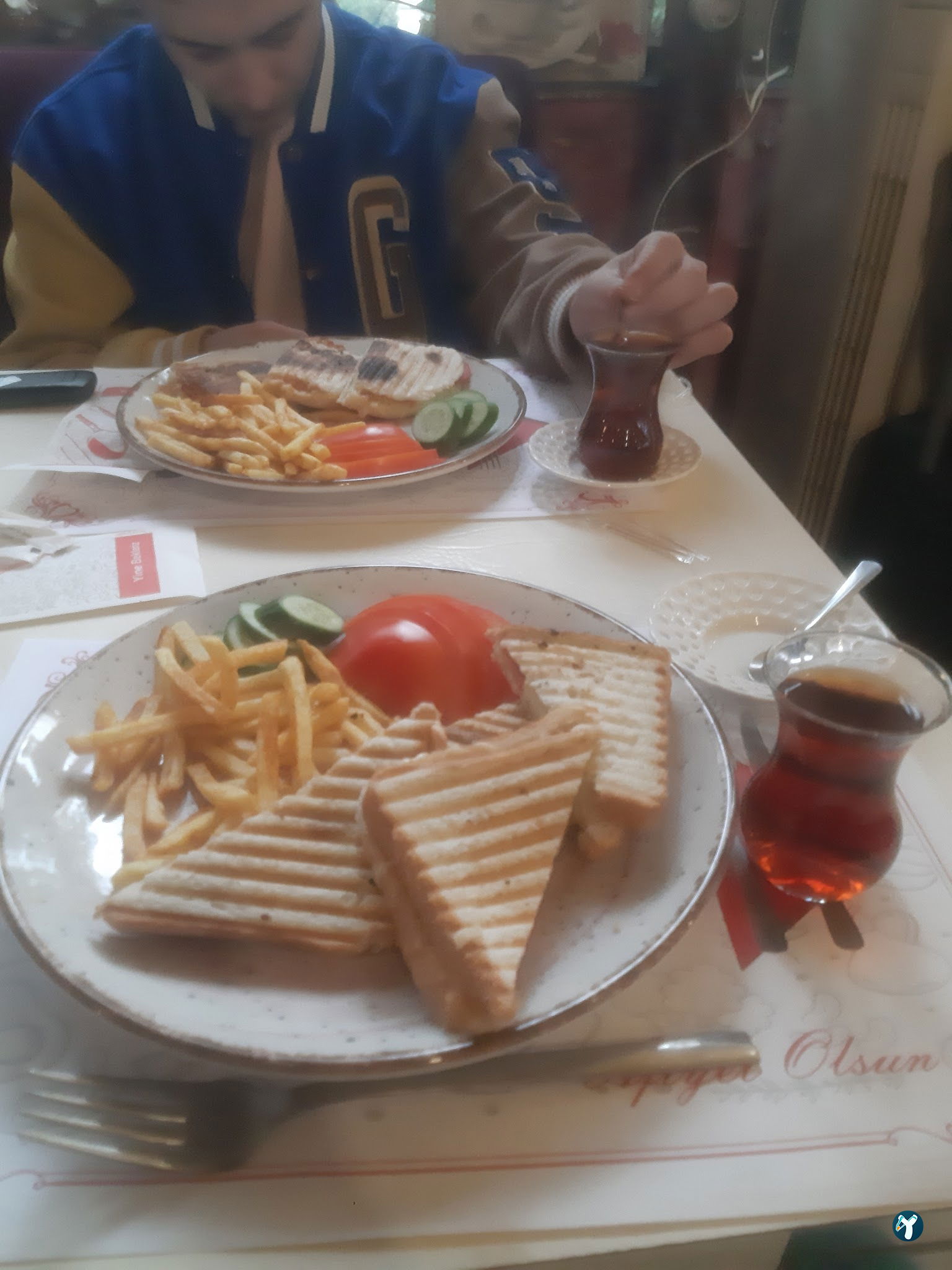Renkli Bahçe Kafe