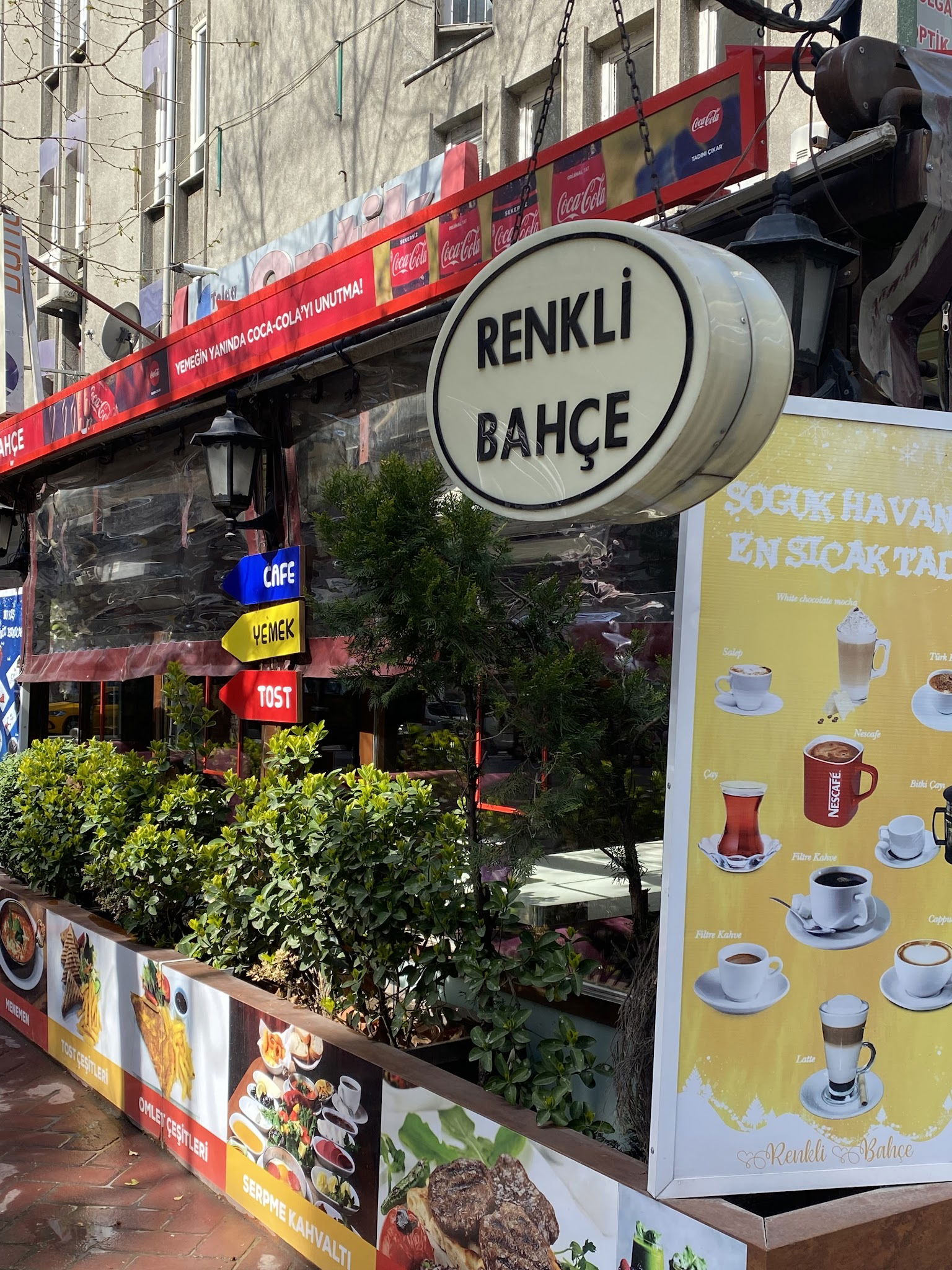 Renkli Bahçe Kafe