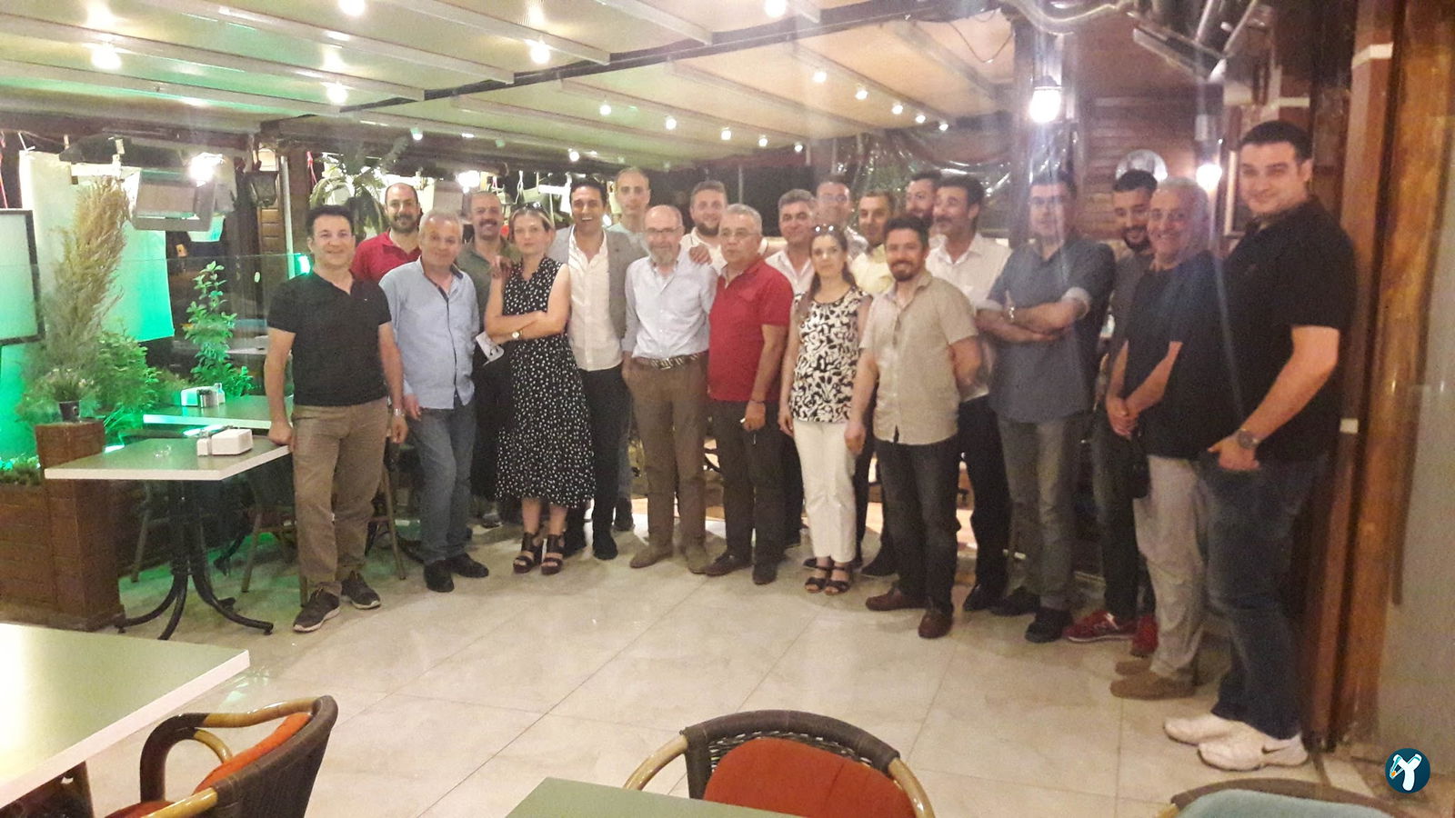 Renkli Bahçe Kafe