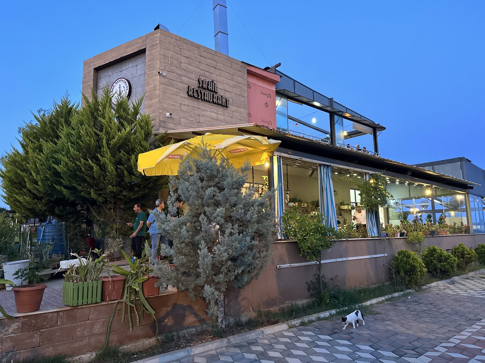 Sahil Balık Restaurant