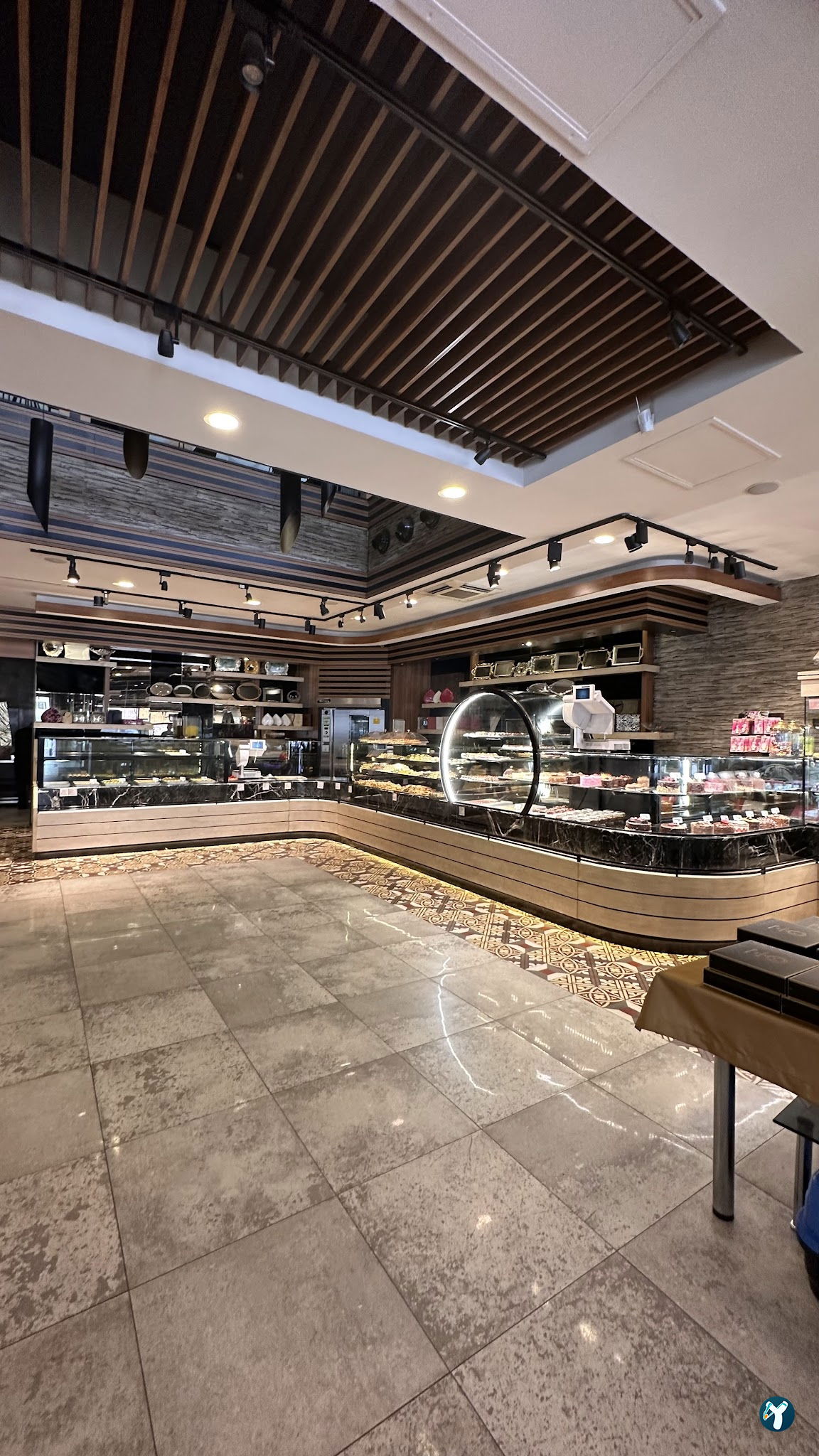 Oskar Patisserie