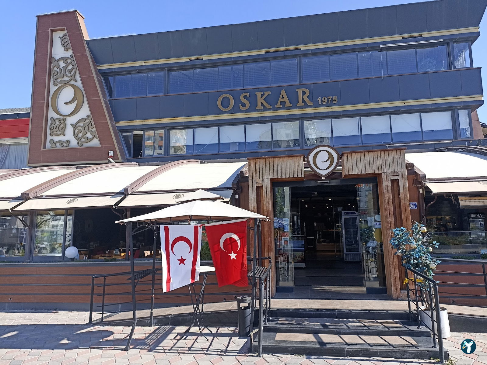 Oskar Patisserie