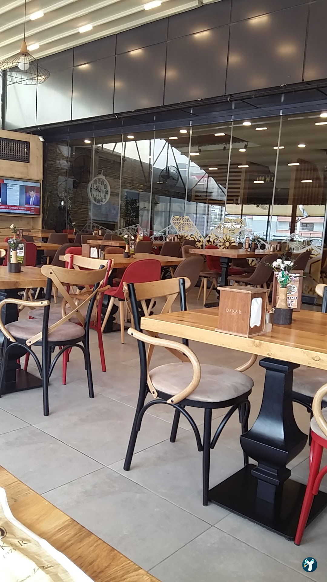 Oskar Patisserie