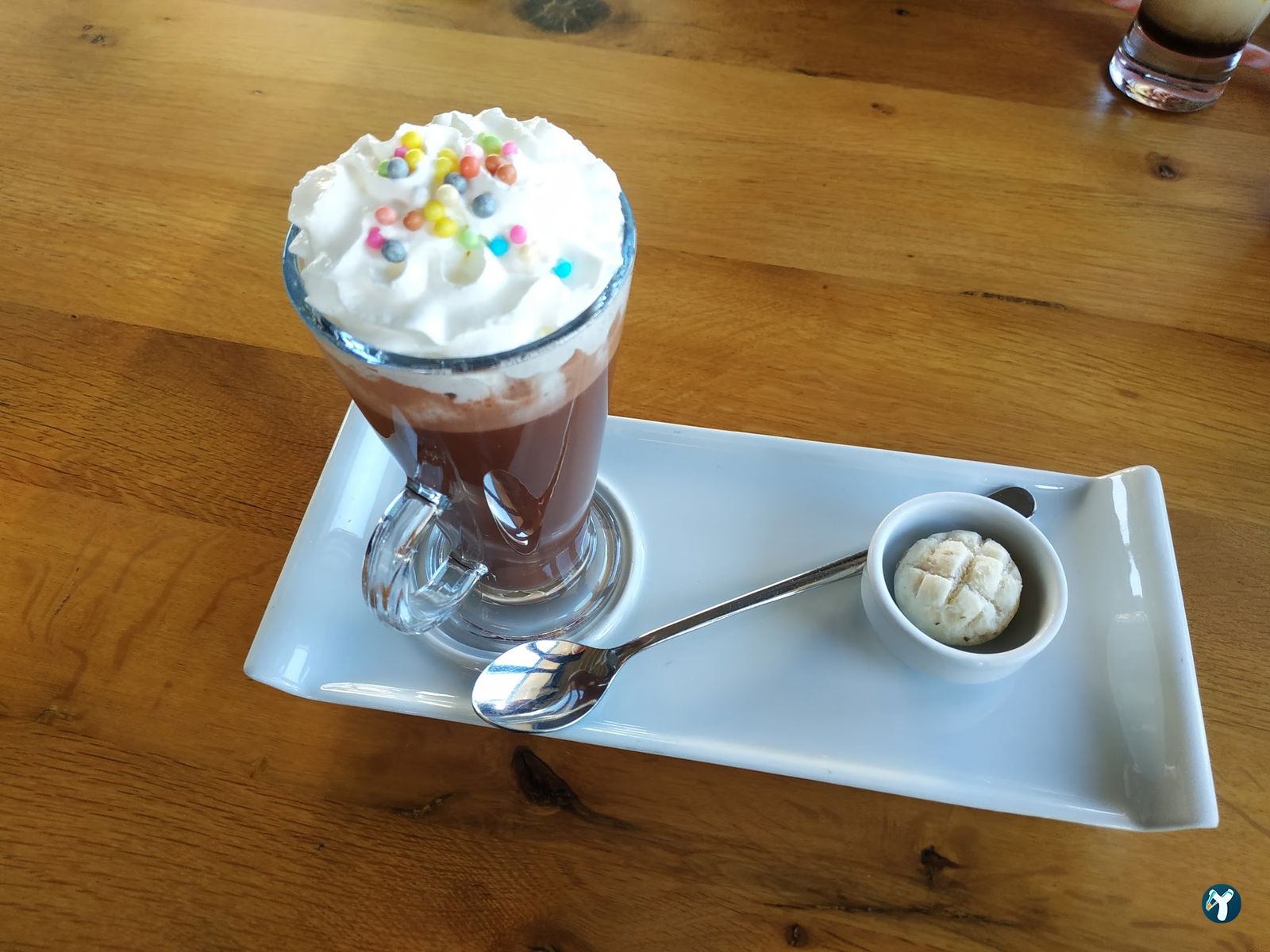 Oskar Patisserie