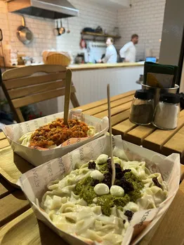Basta La Pasta Bornova resimleri