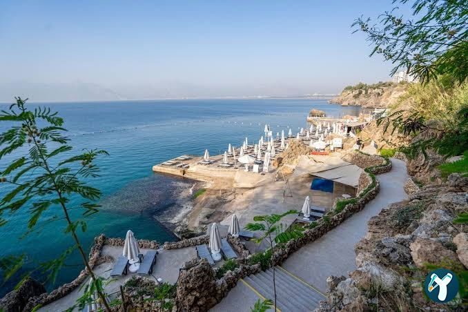 Akra Hotel