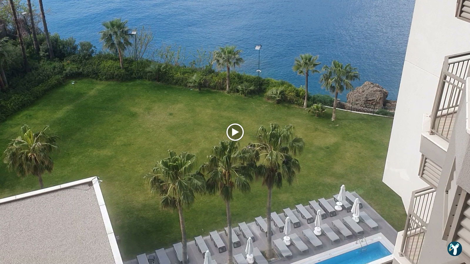 Akra Hotel