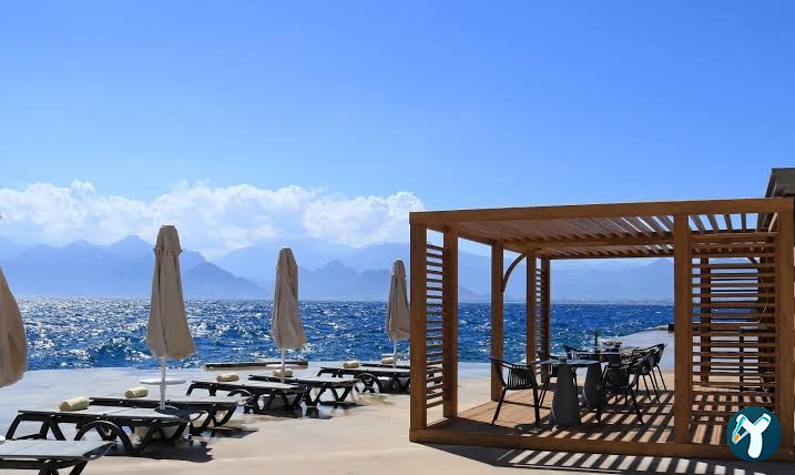 Akra Hotel