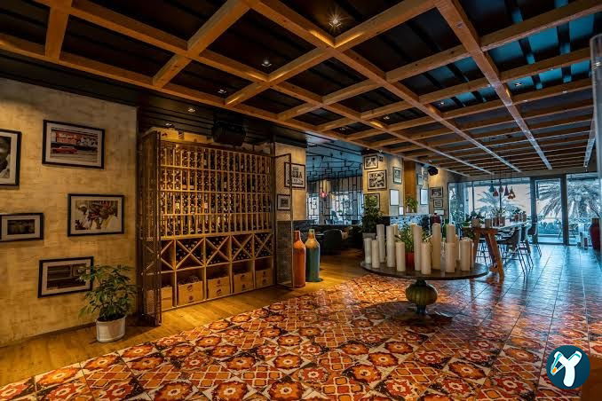 Akra Hotel