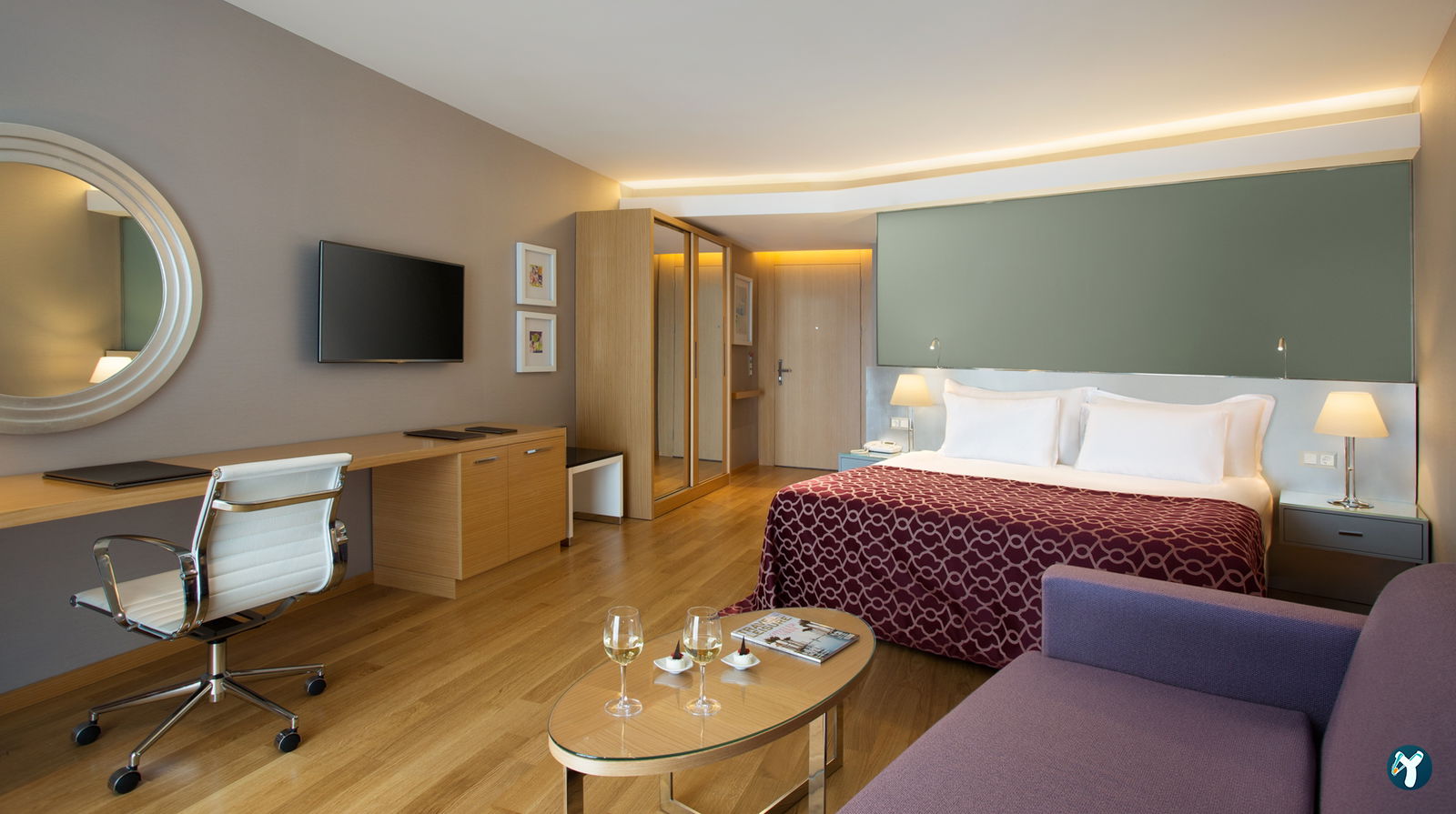 Akra Hotel
