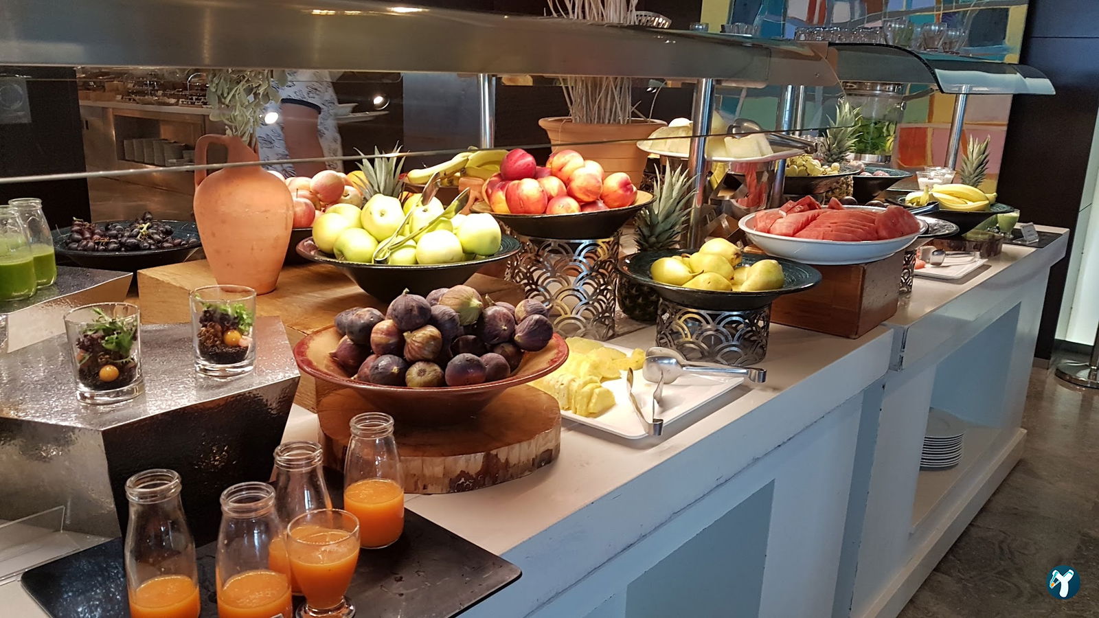 Akra Hotel