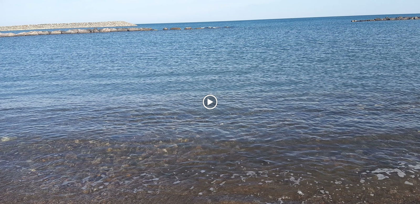 La'Marina Cafe & Restaurant