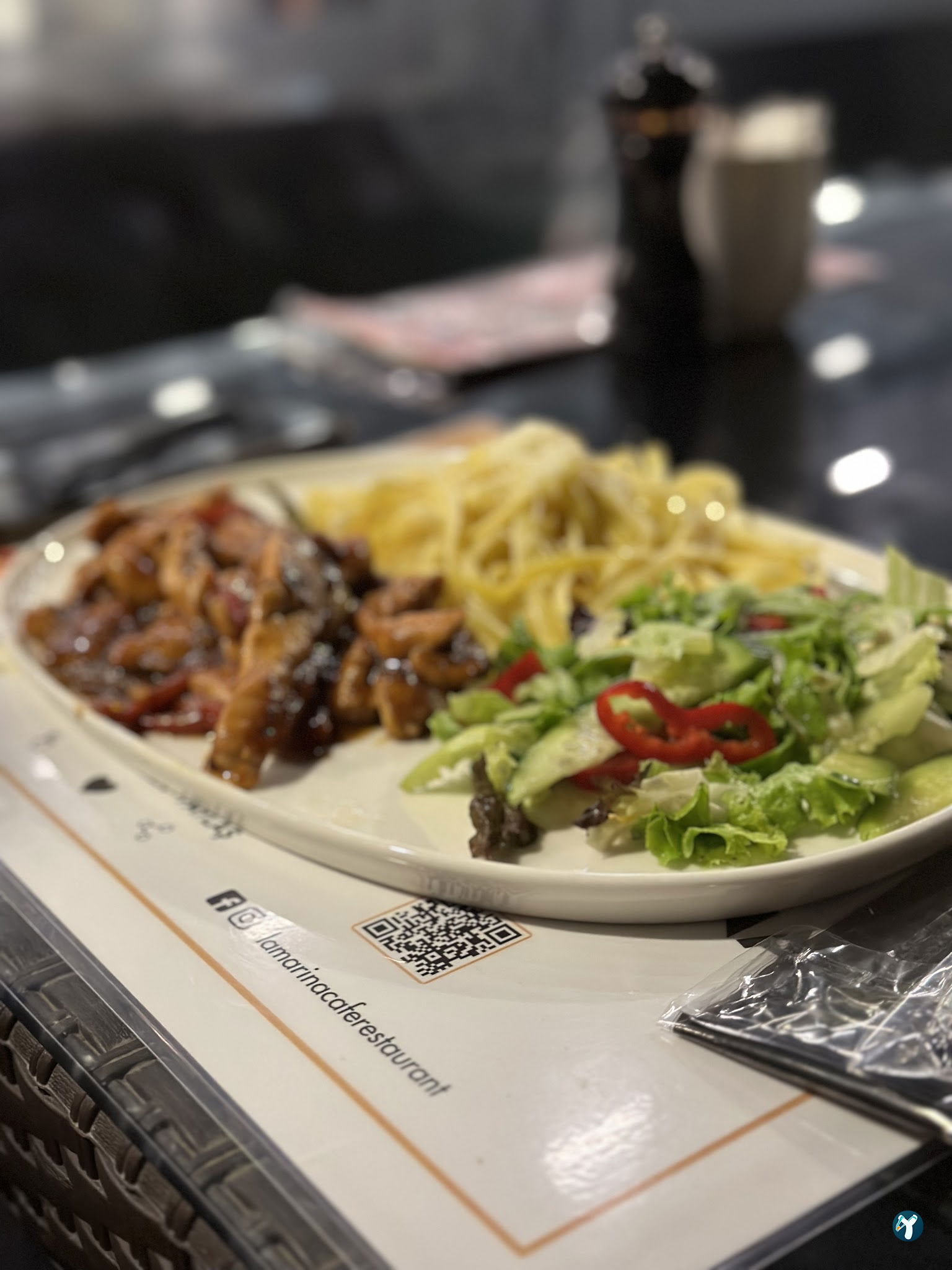 La'Marina Cafe & Restaurant