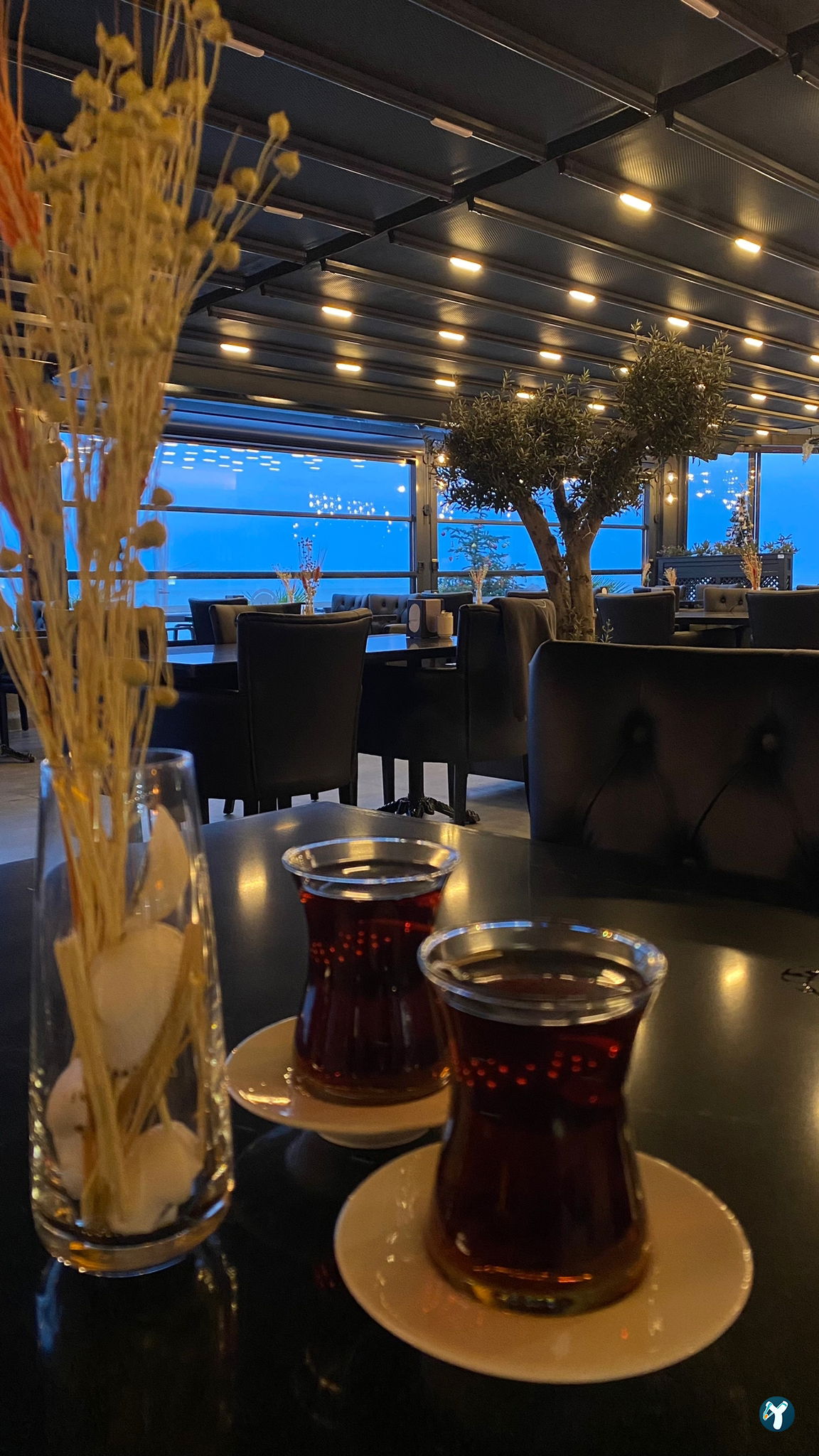 La'Marina Cafe & Restaurant
