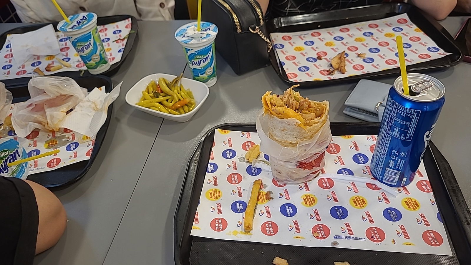 Donas Döner Ankara - Çankaya - Karanfil