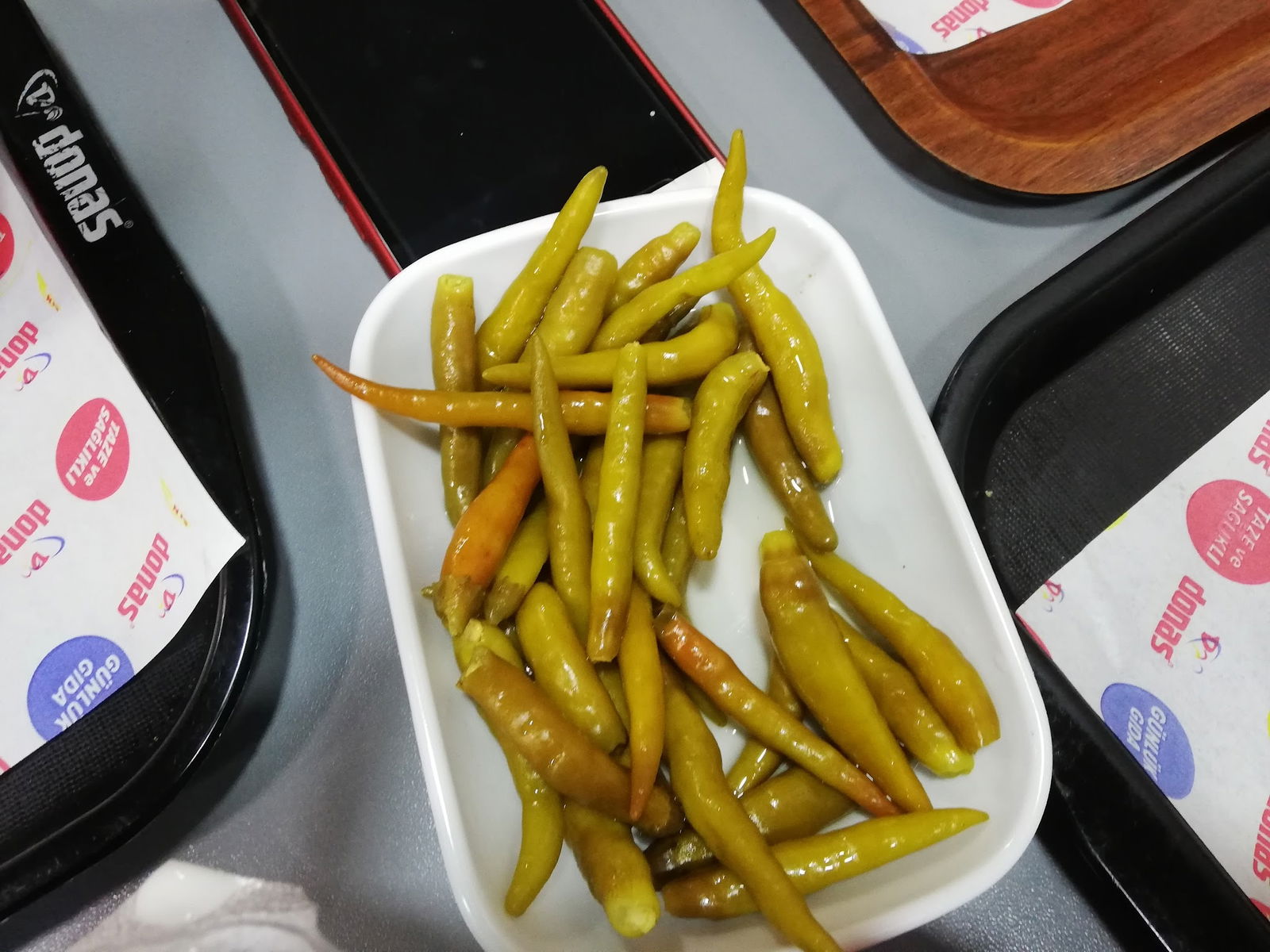 Donas Döner Ankara - Çankaya - Karanfil