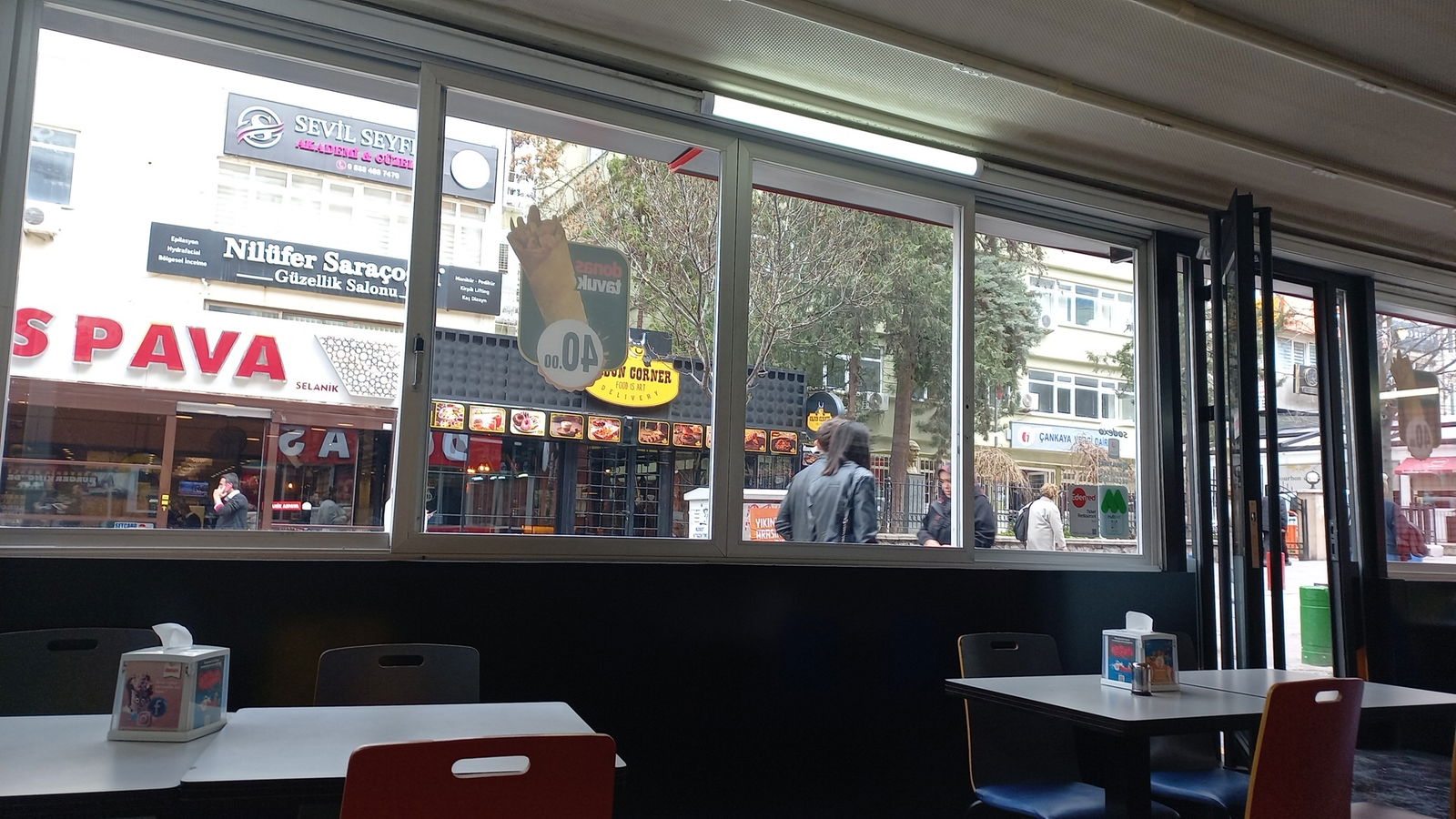 Donas Döner Ankara - Çankaya - Karanfil