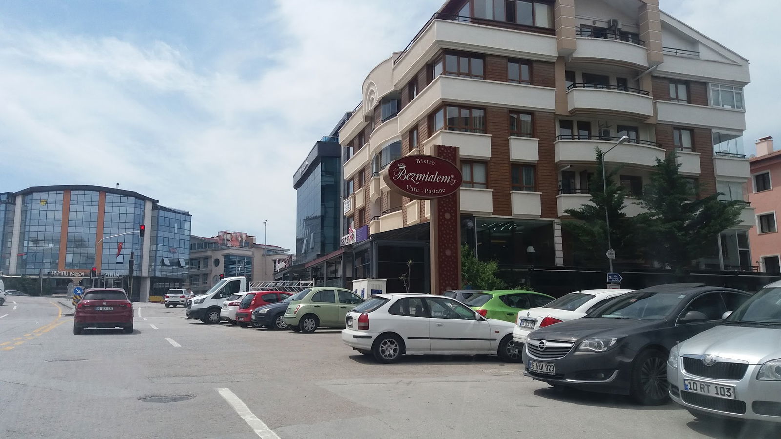 Bezmialem Fırın & Pastane