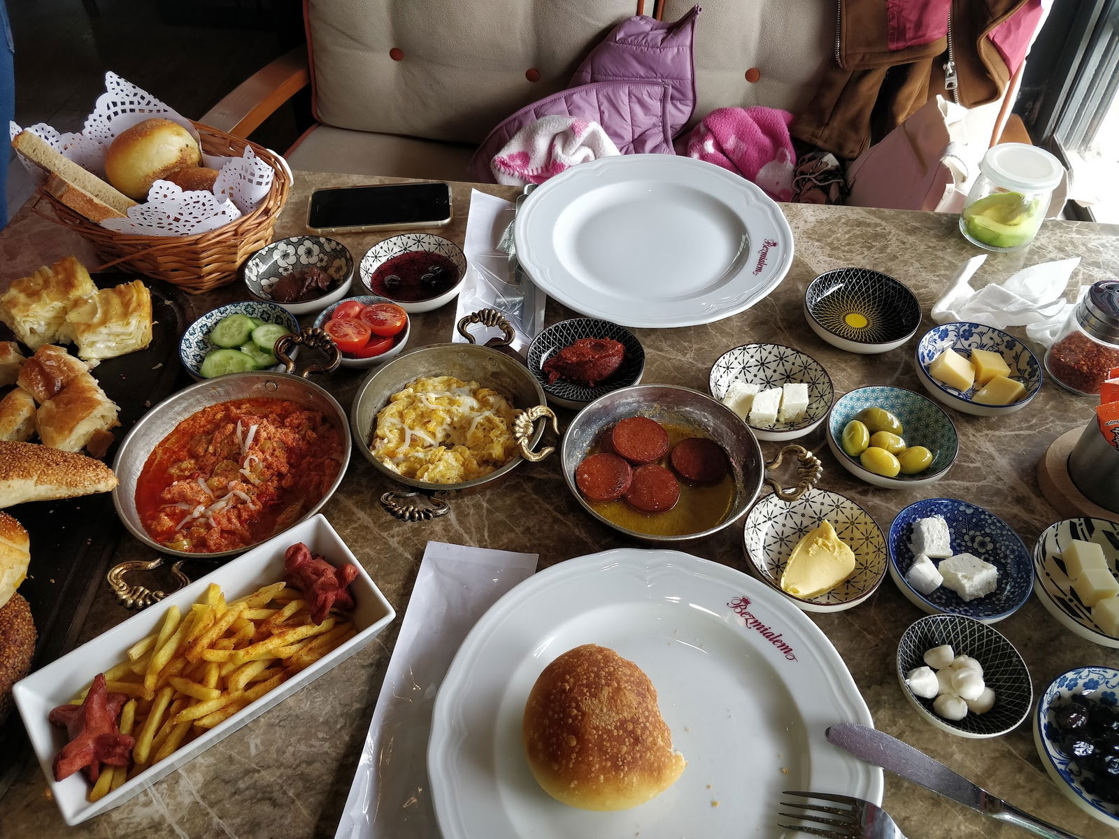 Bezmialem Fırın & Pastane